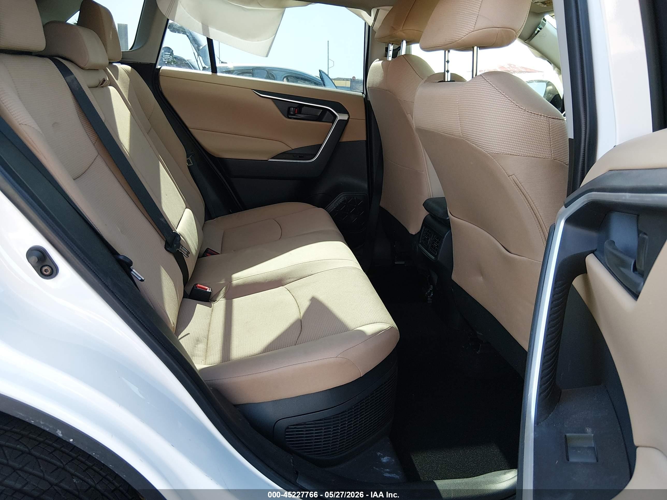 2025 Toyota Rav4 Hybrid Le Белый vin: JTMMWRFV3SD290575