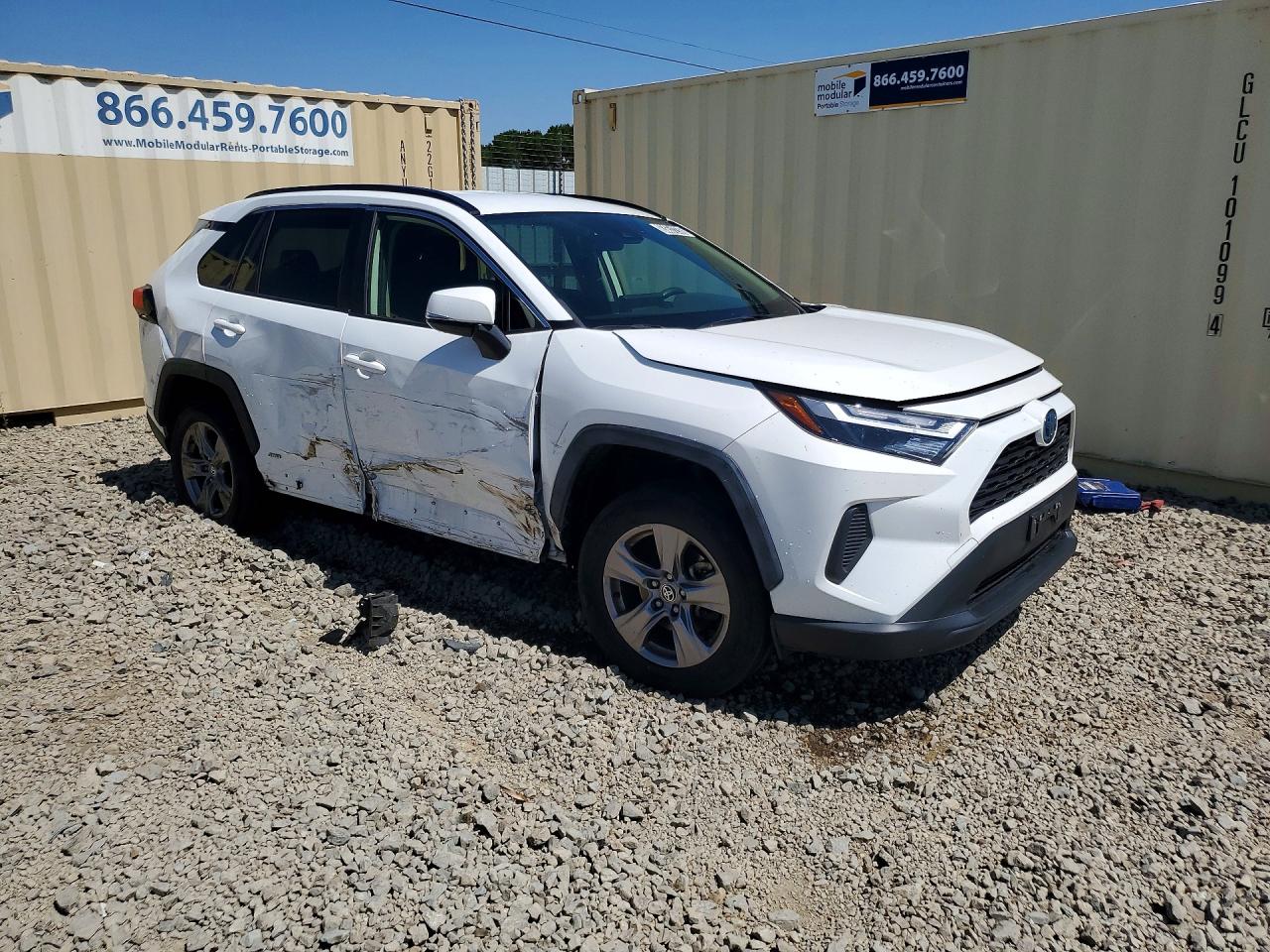 2024 Toyota Rav4 Le White vin: JTMMWRFV6RD244541