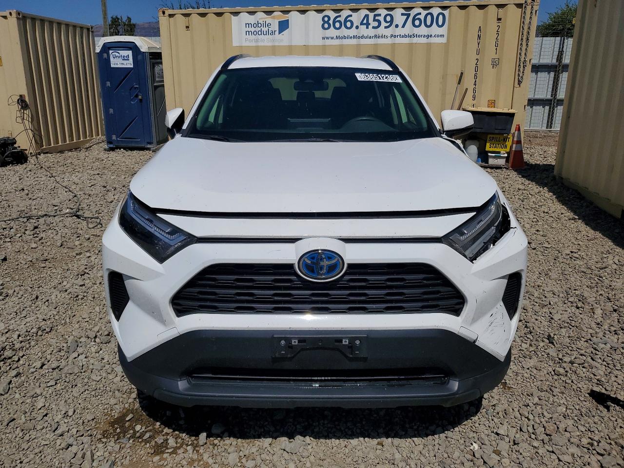 2024 Toyota Rav4 Le White vin: JTMMWRFV6RD244541