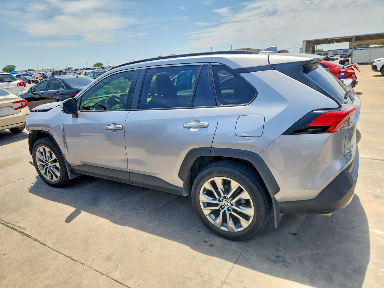 2021 Toyota Rav4 Limited Silver vin: JTMN1RFV2MD083519