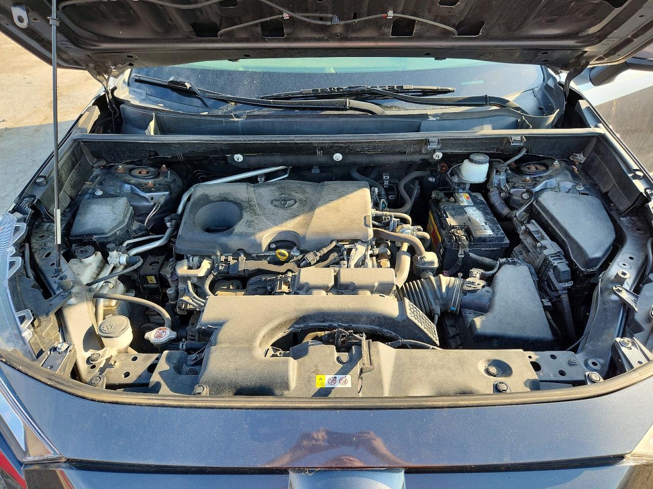 2019 Toyota Rav4 Xle Charcoal vin: JTMP1RFV0KD511996