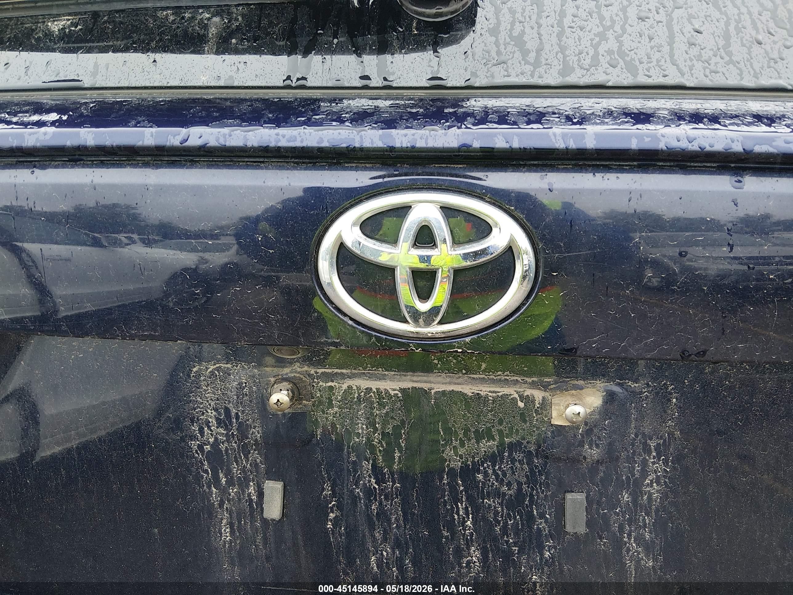 2019 Toyota Rav4 Xle Black vin: JTMP1RFV2KD018580