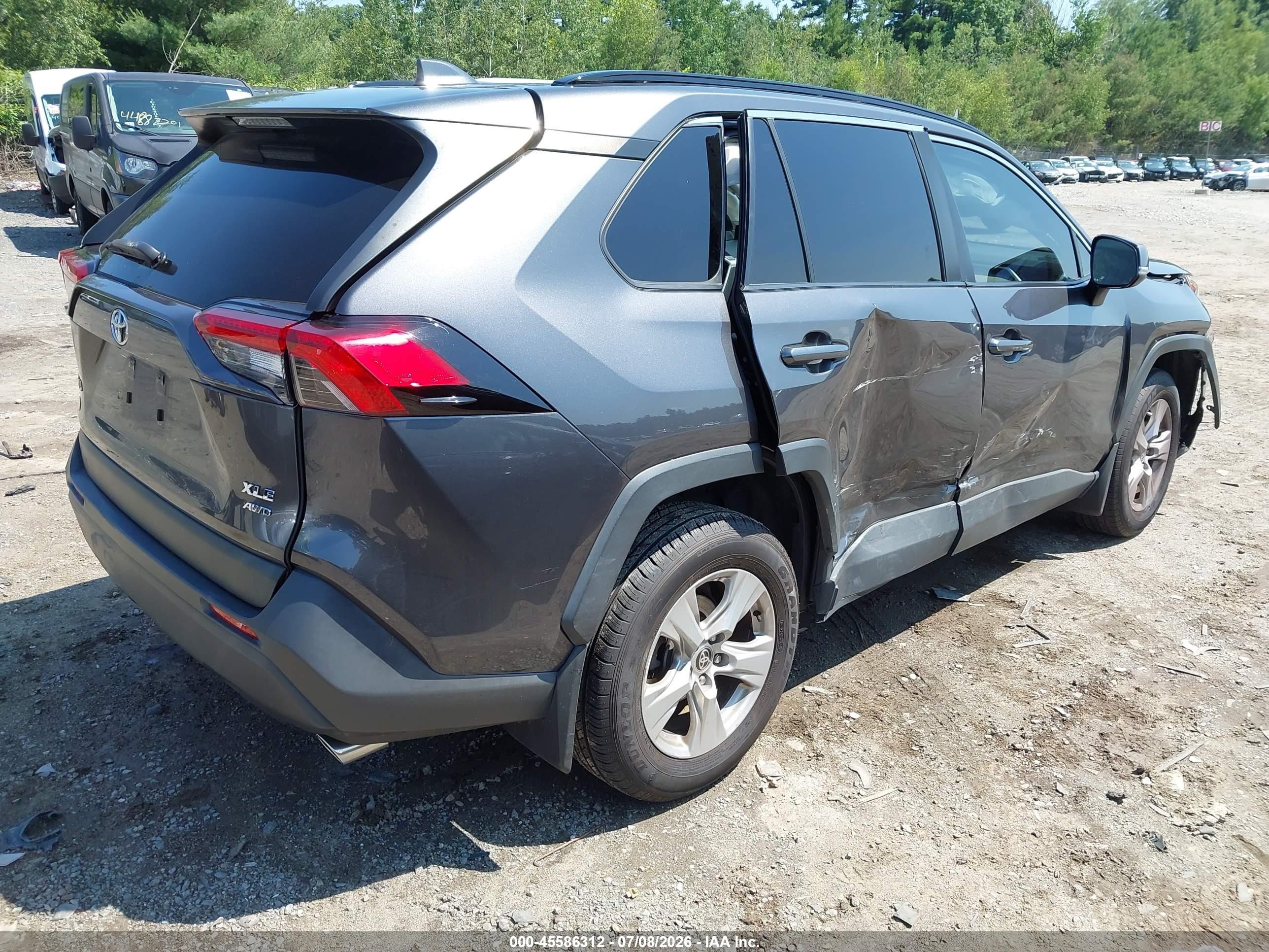 2020 Toyota Rav4 Xle Gray vin: JTMP1RFV3LJ029073