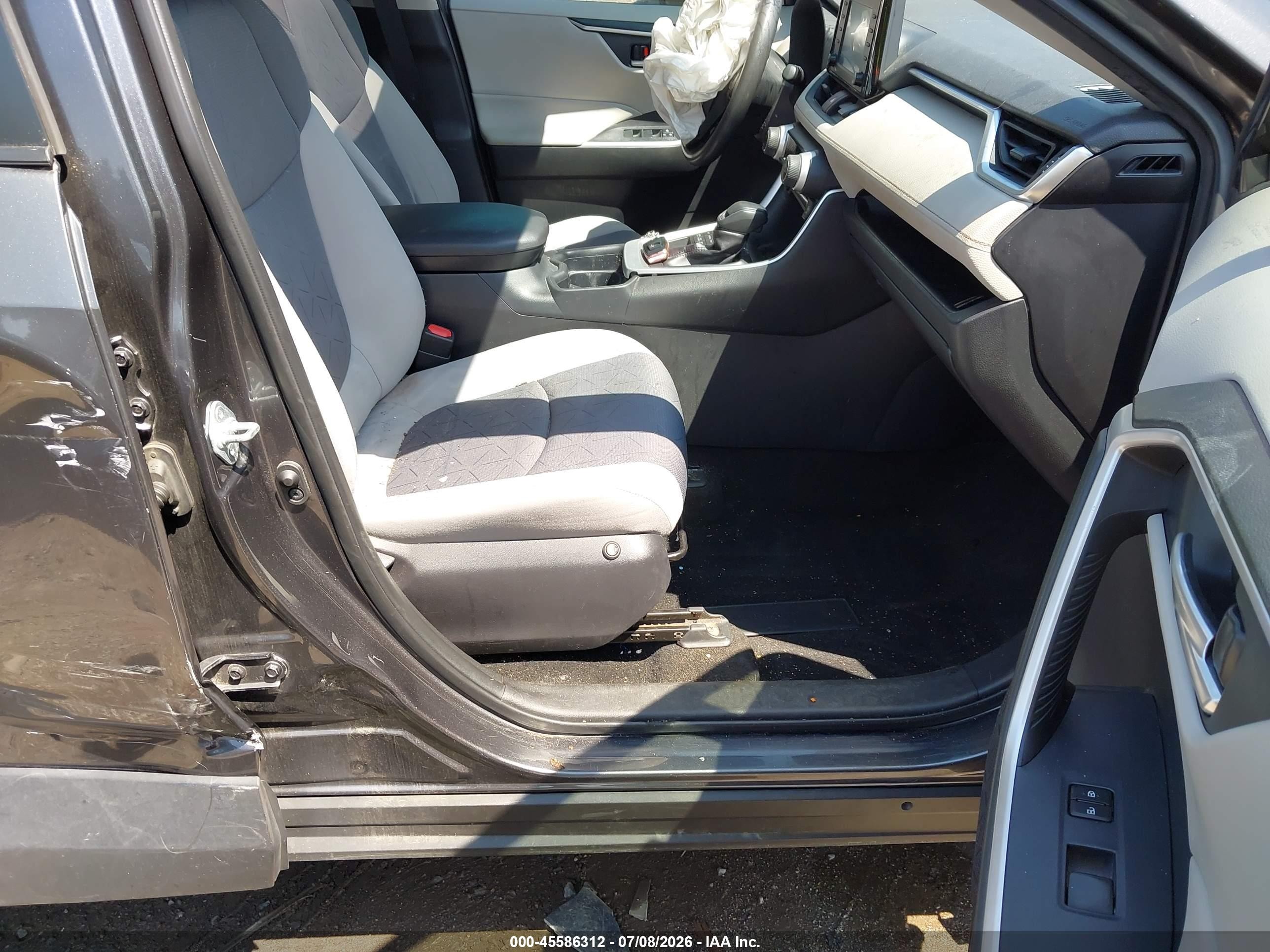 2020 Toyota Rav4 Xle Gray vin: JTMP1RFV3LJ029073