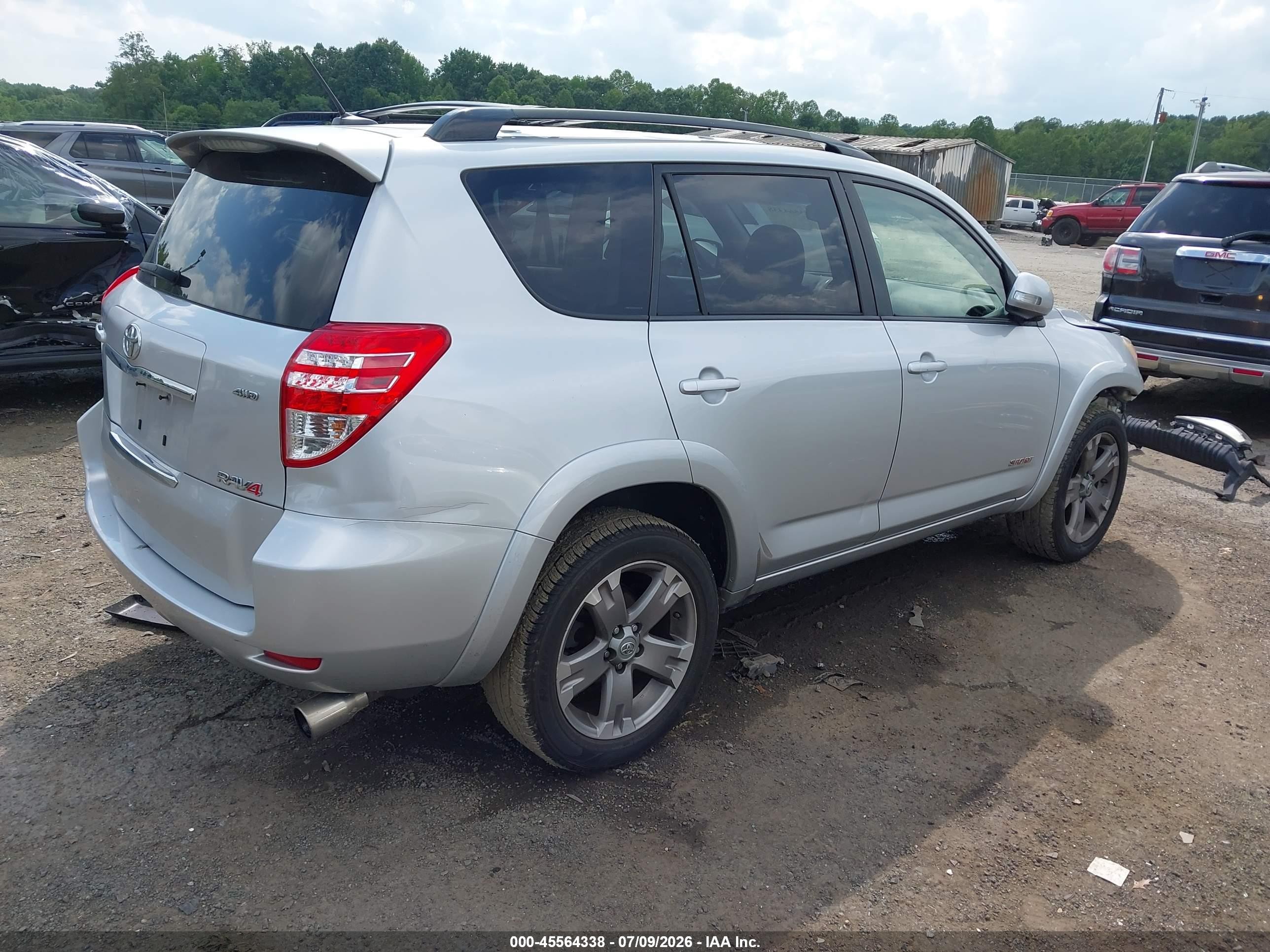 2011 Toyota Rav4 Sport Silver vin: JTMRF4DV0B5040118