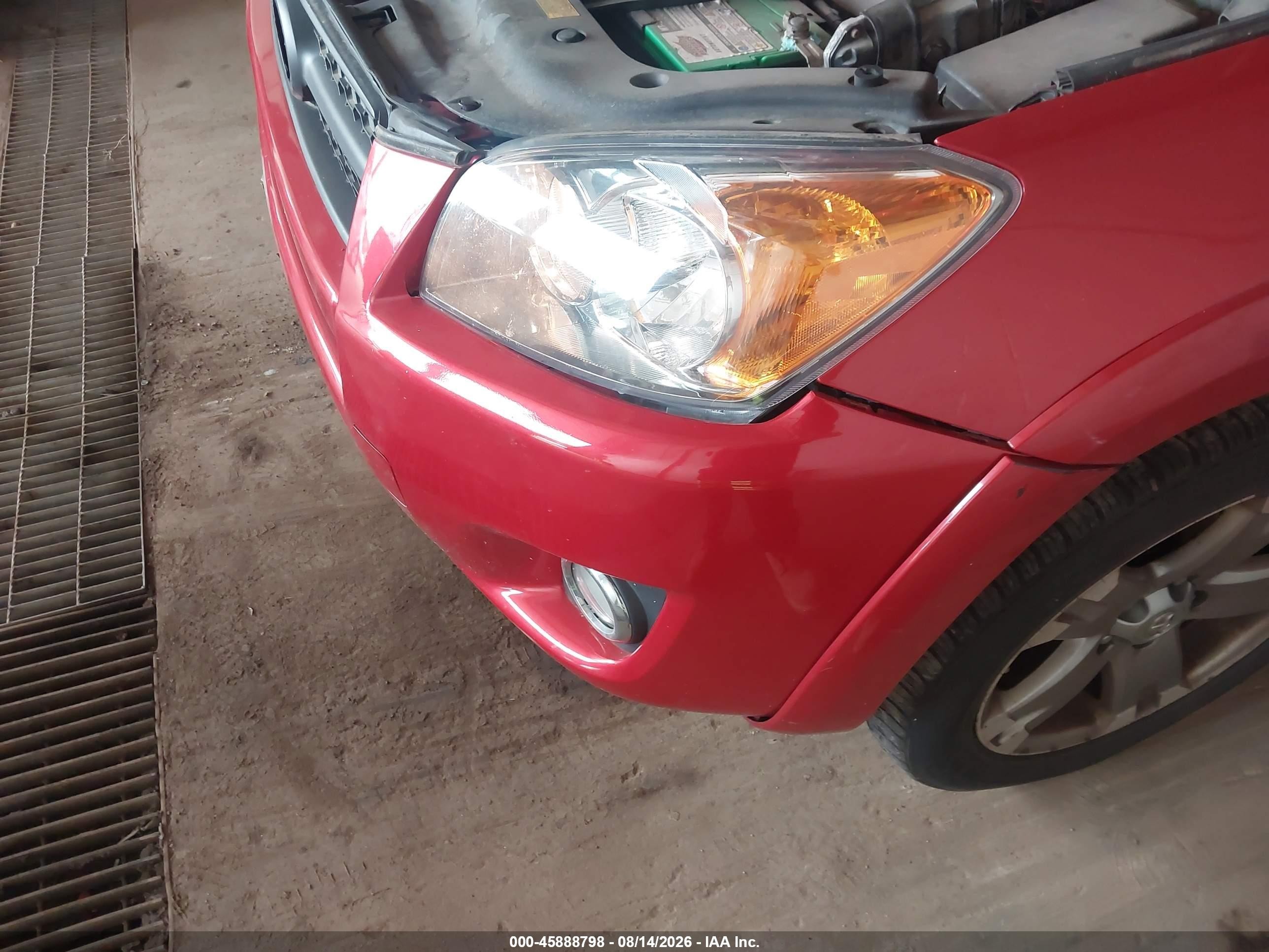 2010 Toyota Rav4 Sport Red vin: JTMRF4DV1A5035735