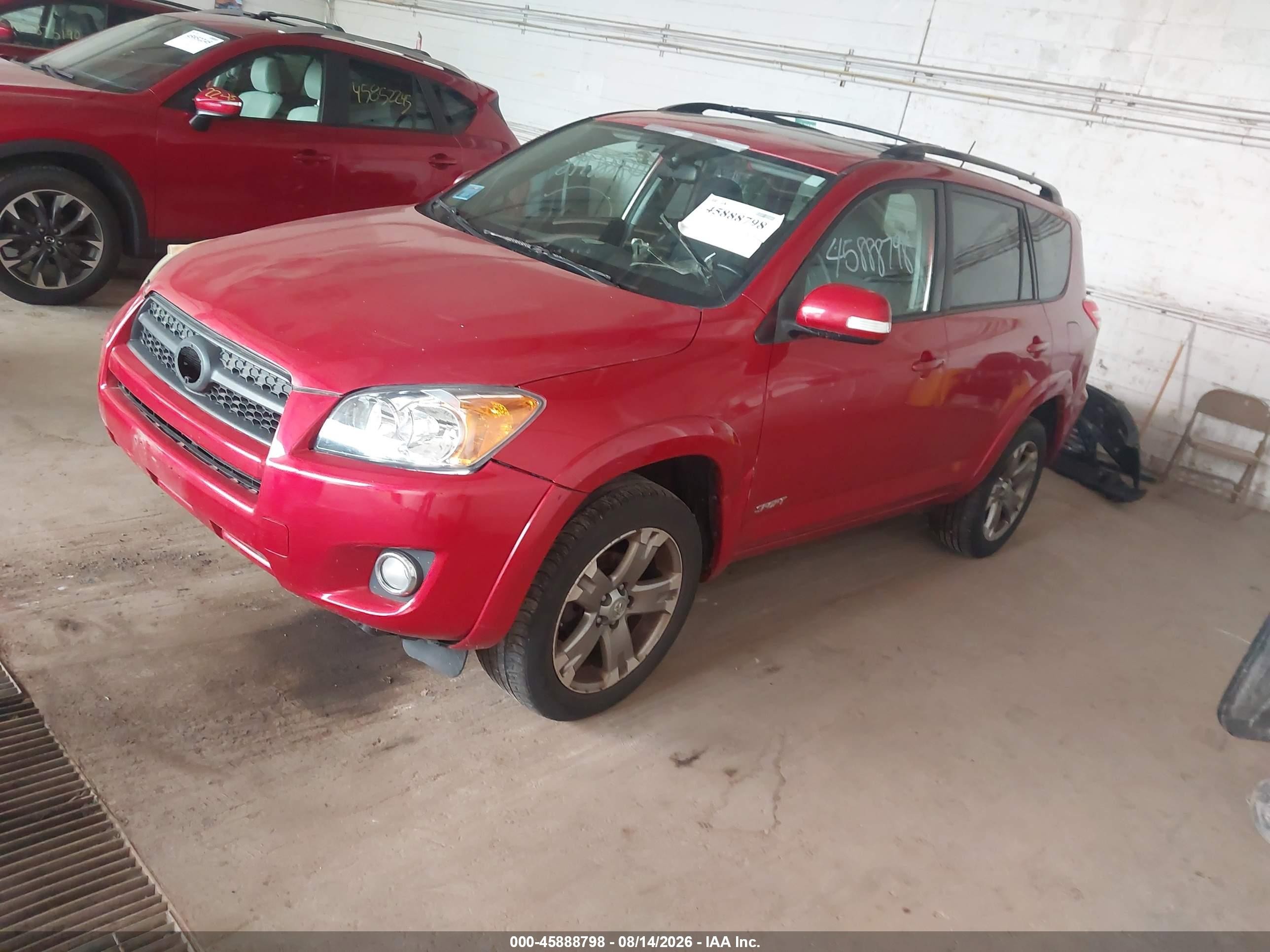 2010 Toyota Rav4 Sport Red vin: JTMRF4DV1A5035735