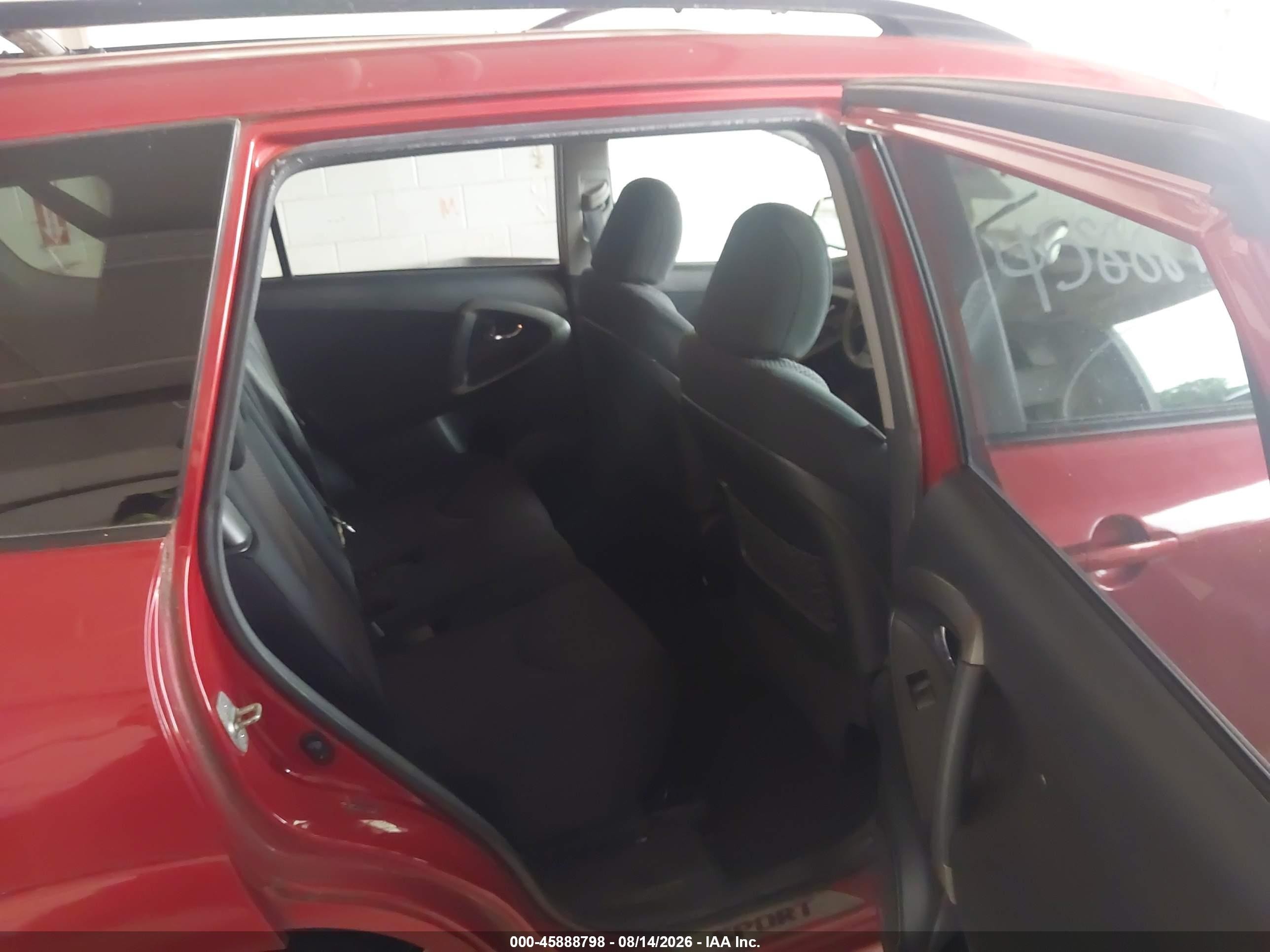 2010 Toyota Rav4 Sport Red vin: JTMRF4DV1A5035735