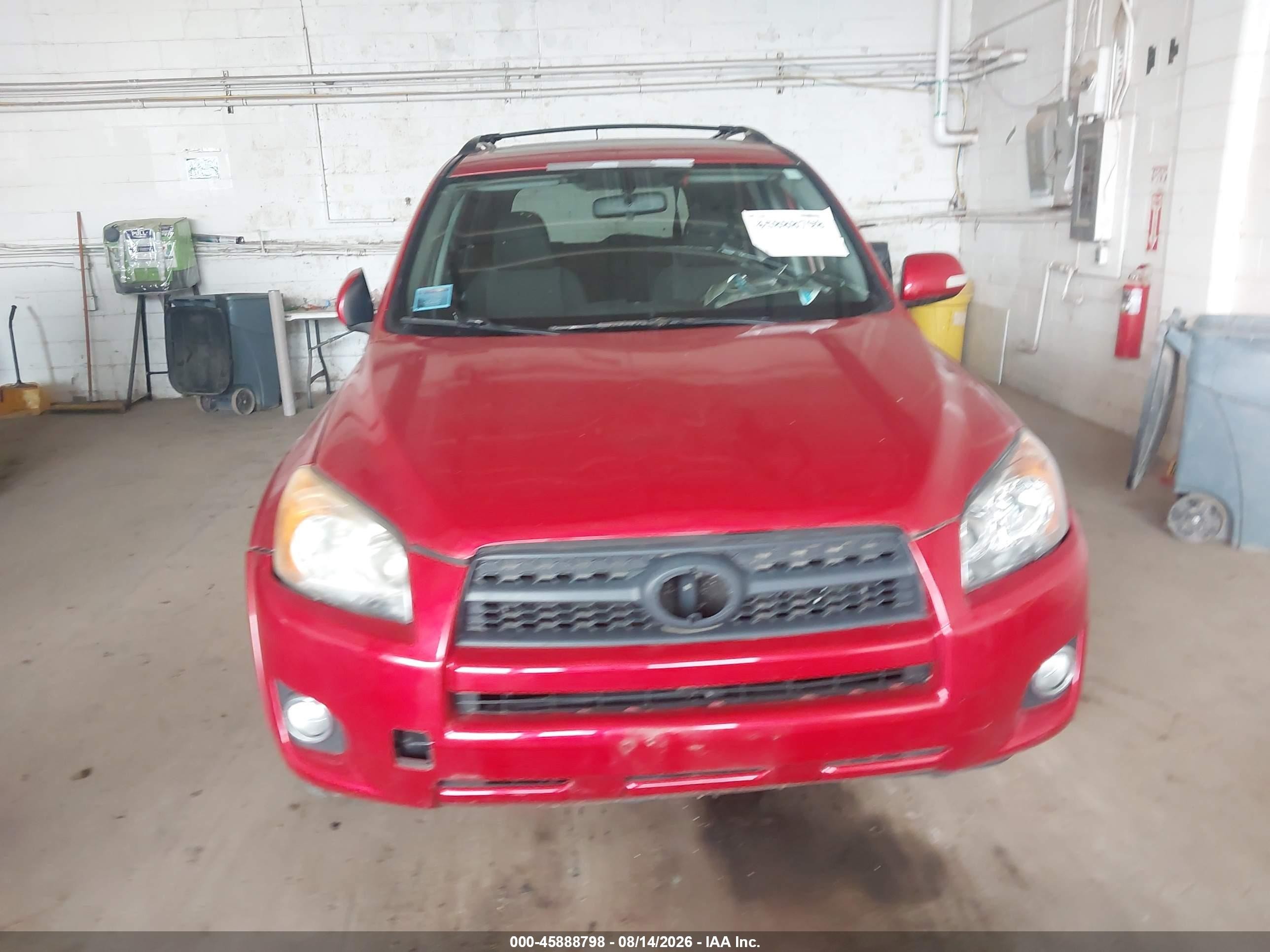 2010 Toyota Rav4 Sport Red vin: JTMRF4DV1A5035735
