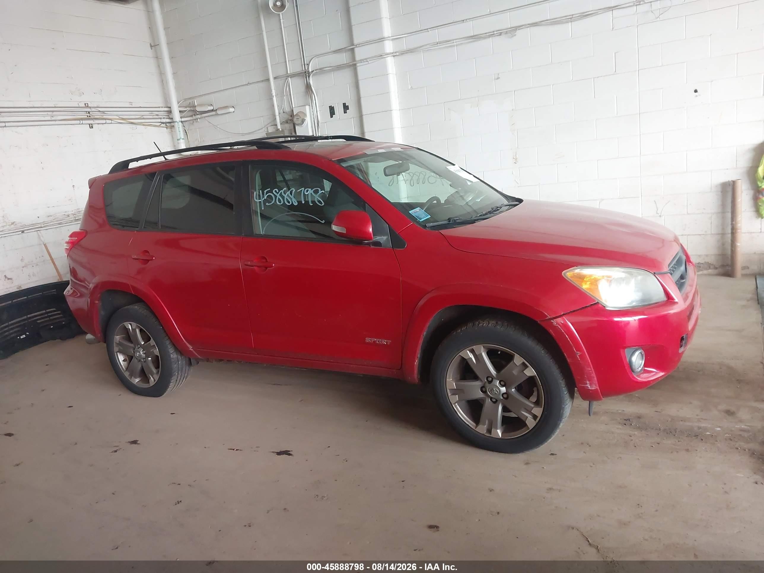 2010 Toyota Rav4 Sport Red vin: JTMRF4DV1A5035735