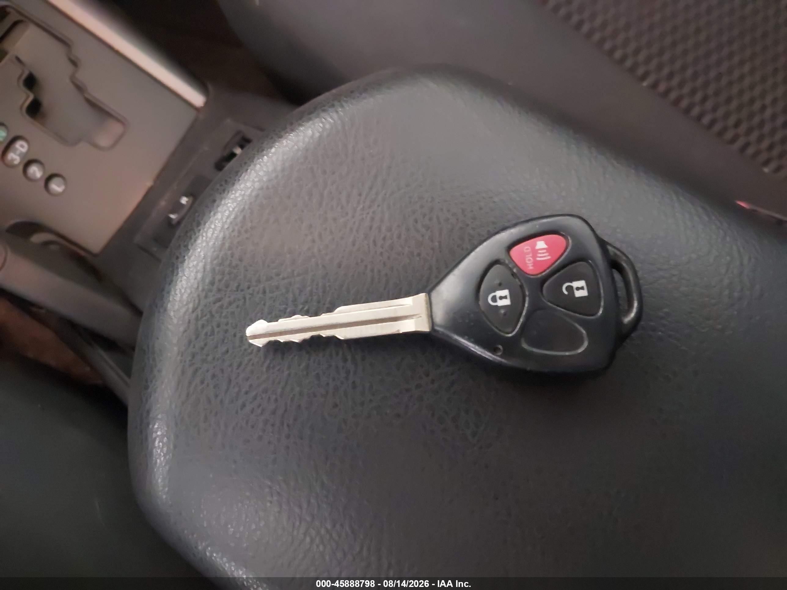 2010 Toyota Rav4 Sport Red vin: JTMRF4DV1A5035735