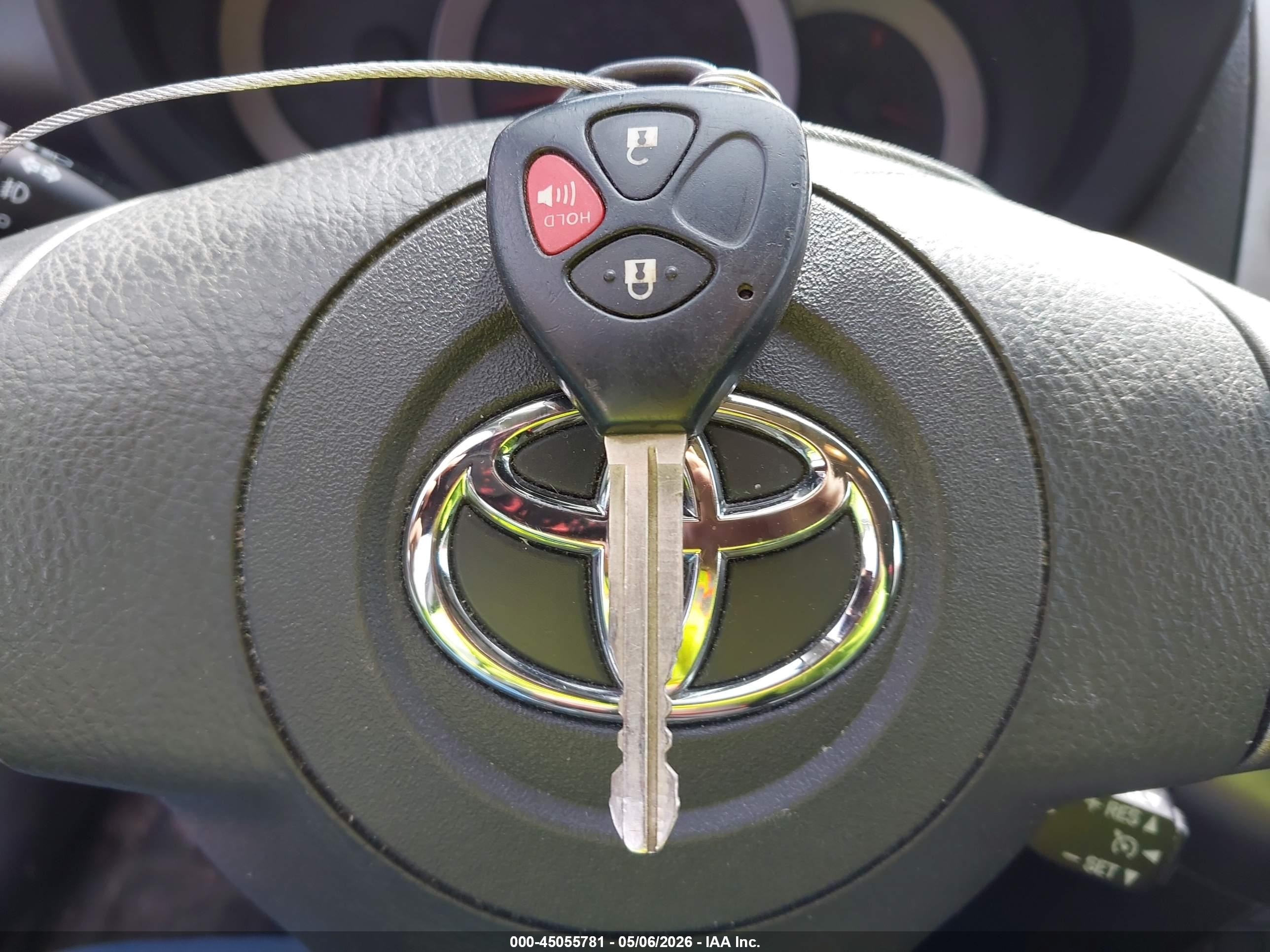 2011 Toyota Rav4 Sport Silver vin: JTMRF4DV1B5039981