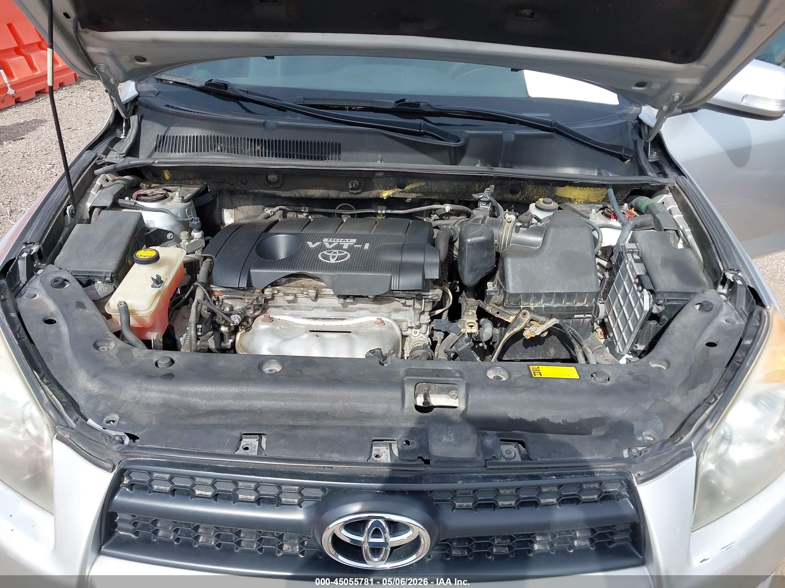 2011 Toyota Rav4 Sport Silver vin: JTMRF4DV1B5039981