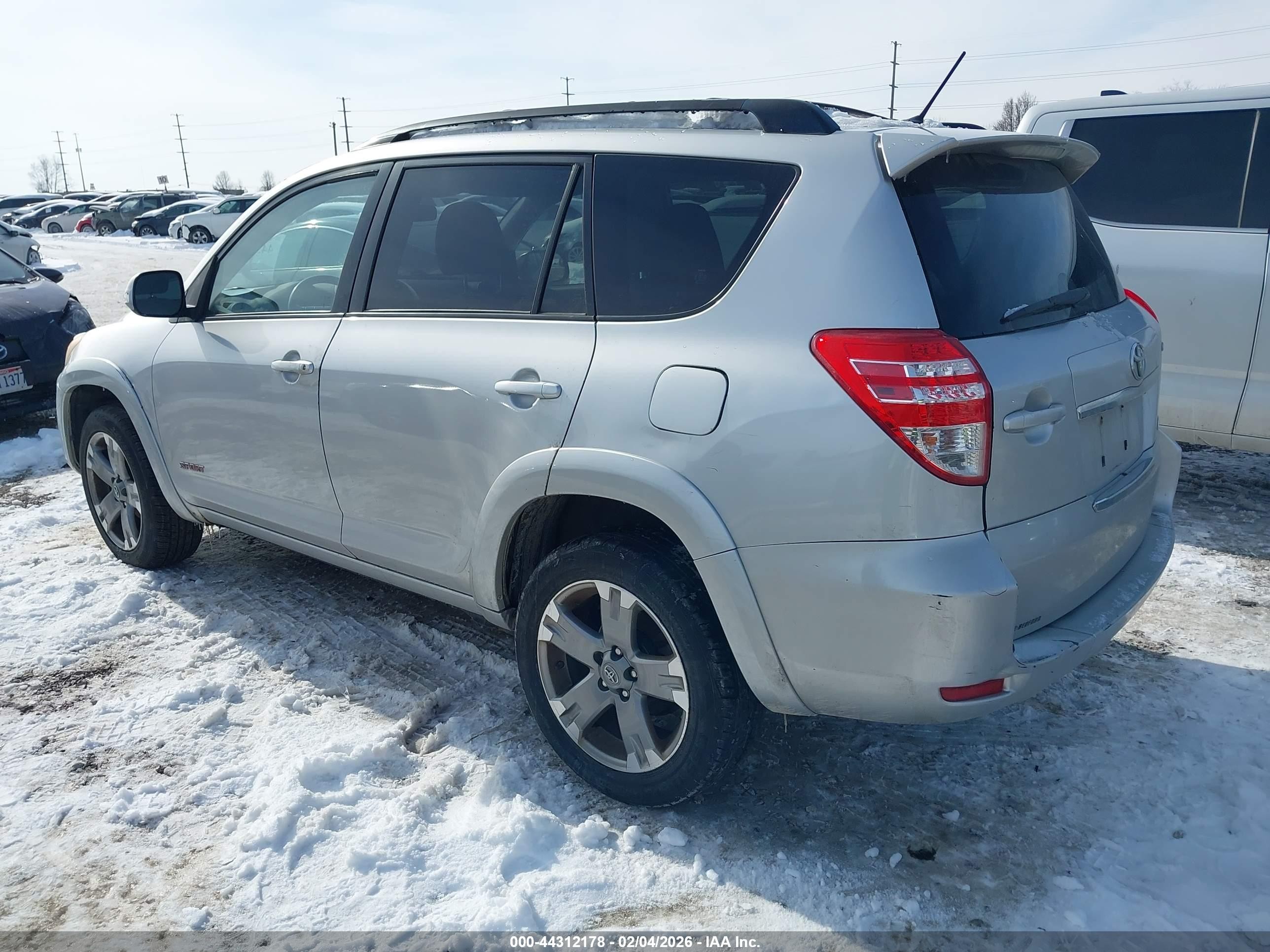 2012 Toyota Rav4 Sport Silver vin: JTMRF4DV2C5055799