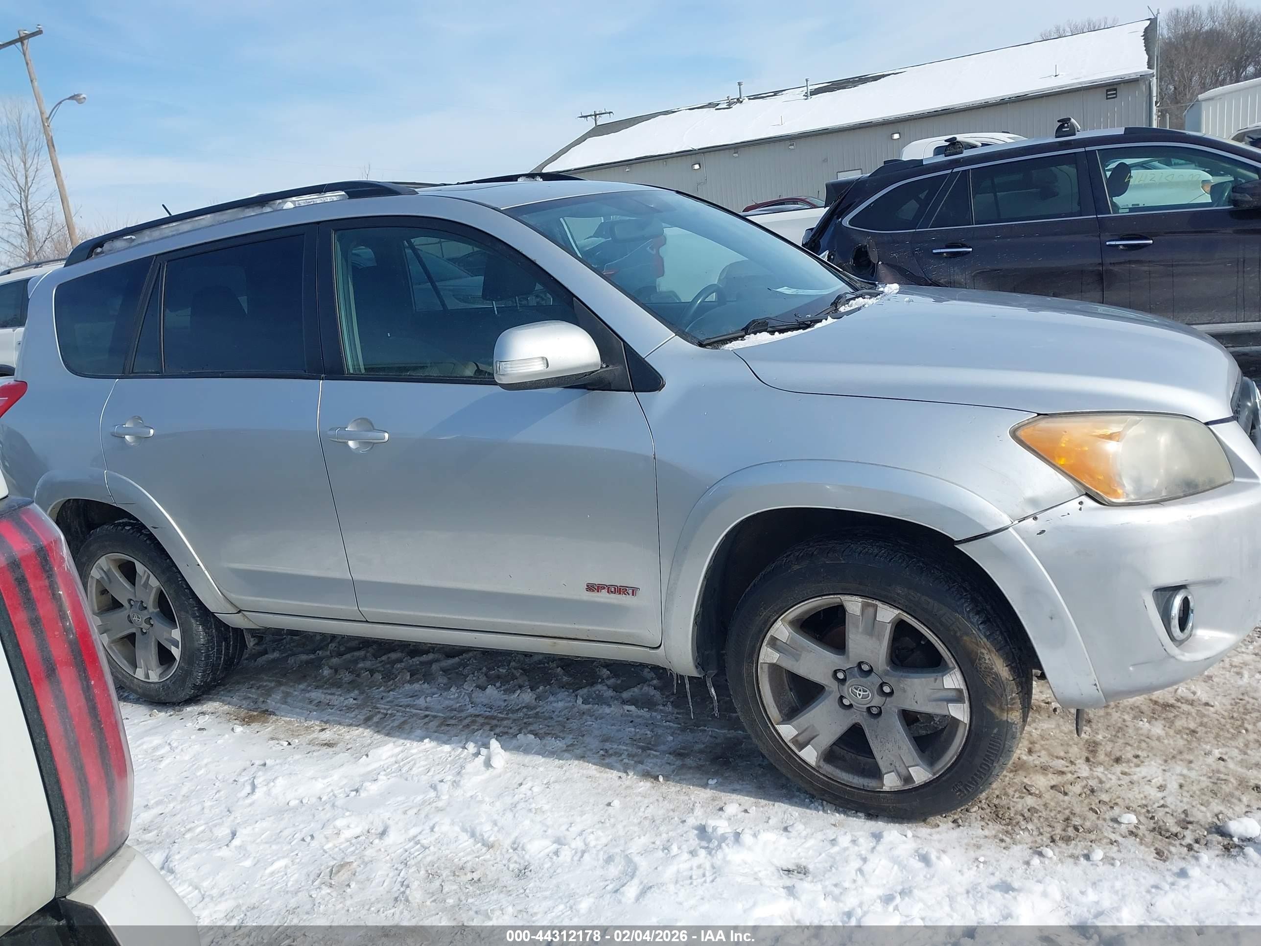 2012 Toyota Rav4 Sport Silver vin: JTMRF4DV2C5055799