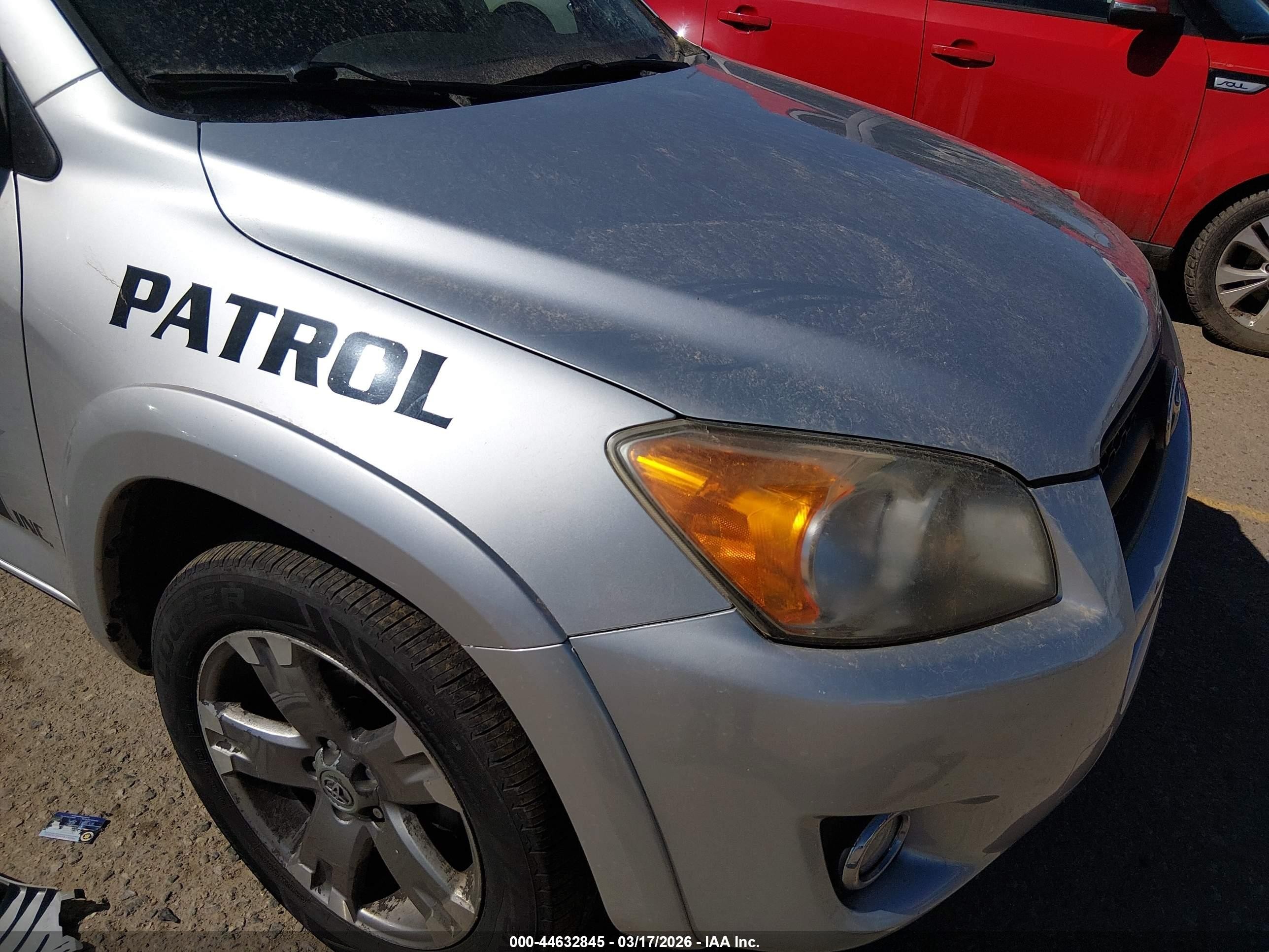 2011 Toyota Rav4 Sport Silver vin: JTMRF4DV3B5038301