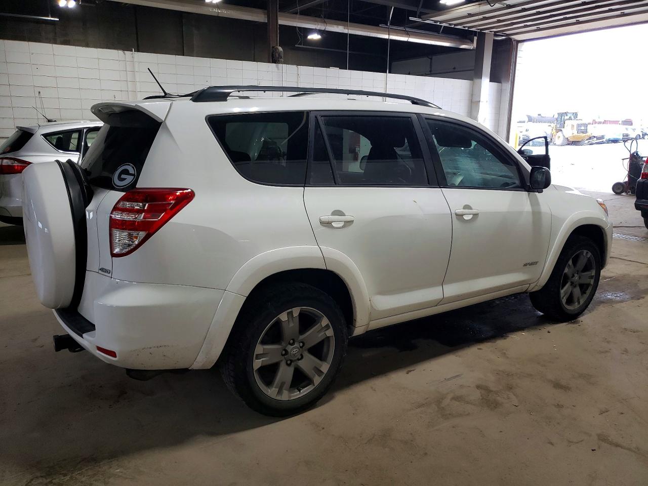 2010 Toyota Rav4 Sport White vin: JTMRF4DV7AD022929