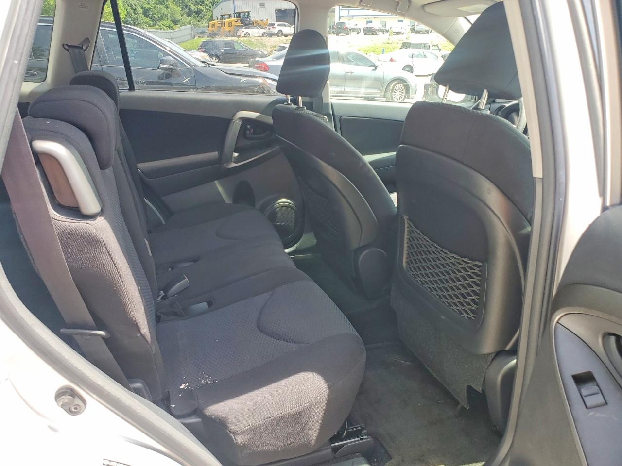 2010 Toyota Rav4 Sport Silver vin: JTMRF4DV8AD039254