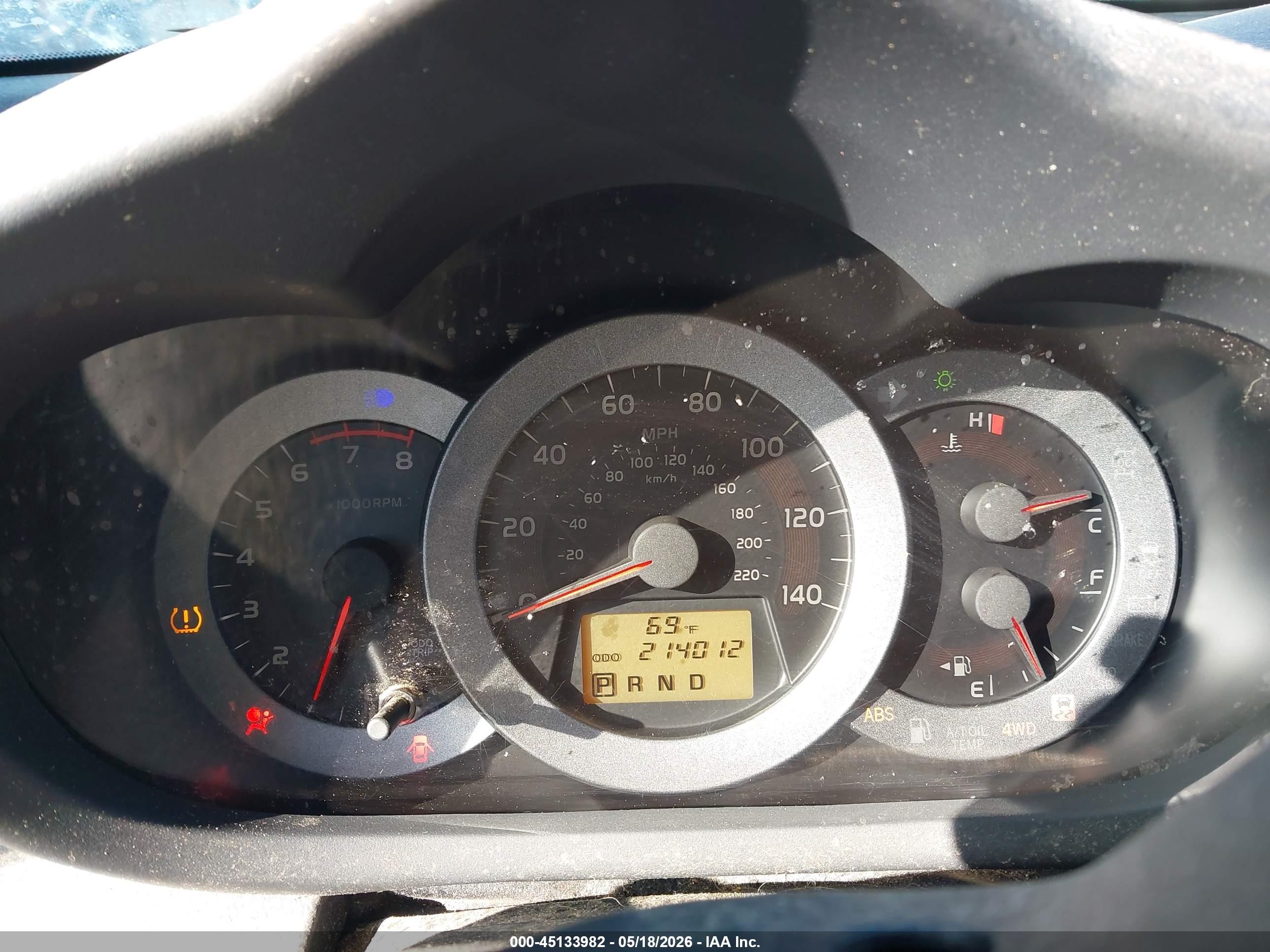 2011 Toyota Rav4 Sport Red vin: JTMRF4DV8B5038701