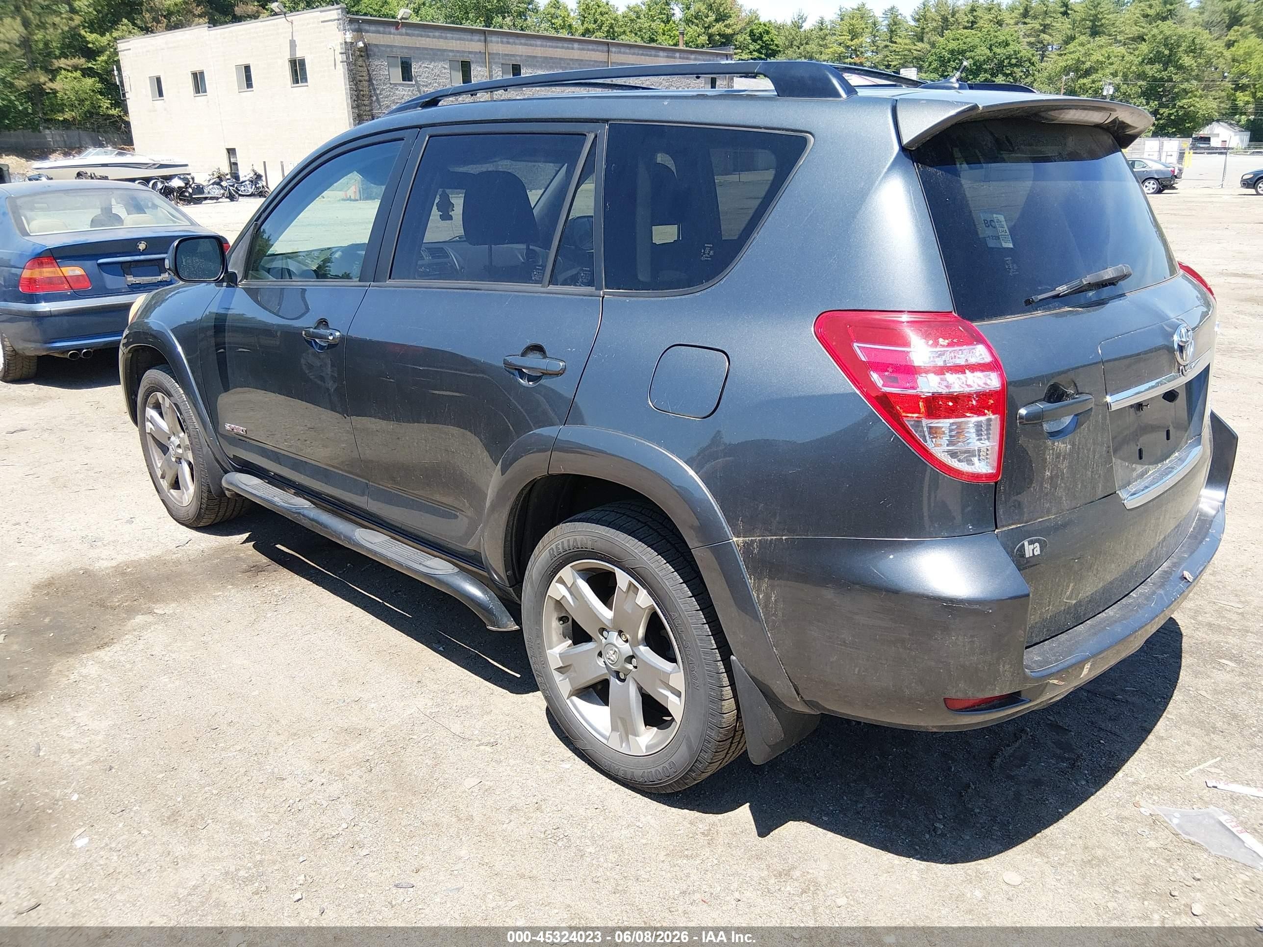 2011 Toyota Rav4 Sport Gray vin: JTMRF4DV8B5043655