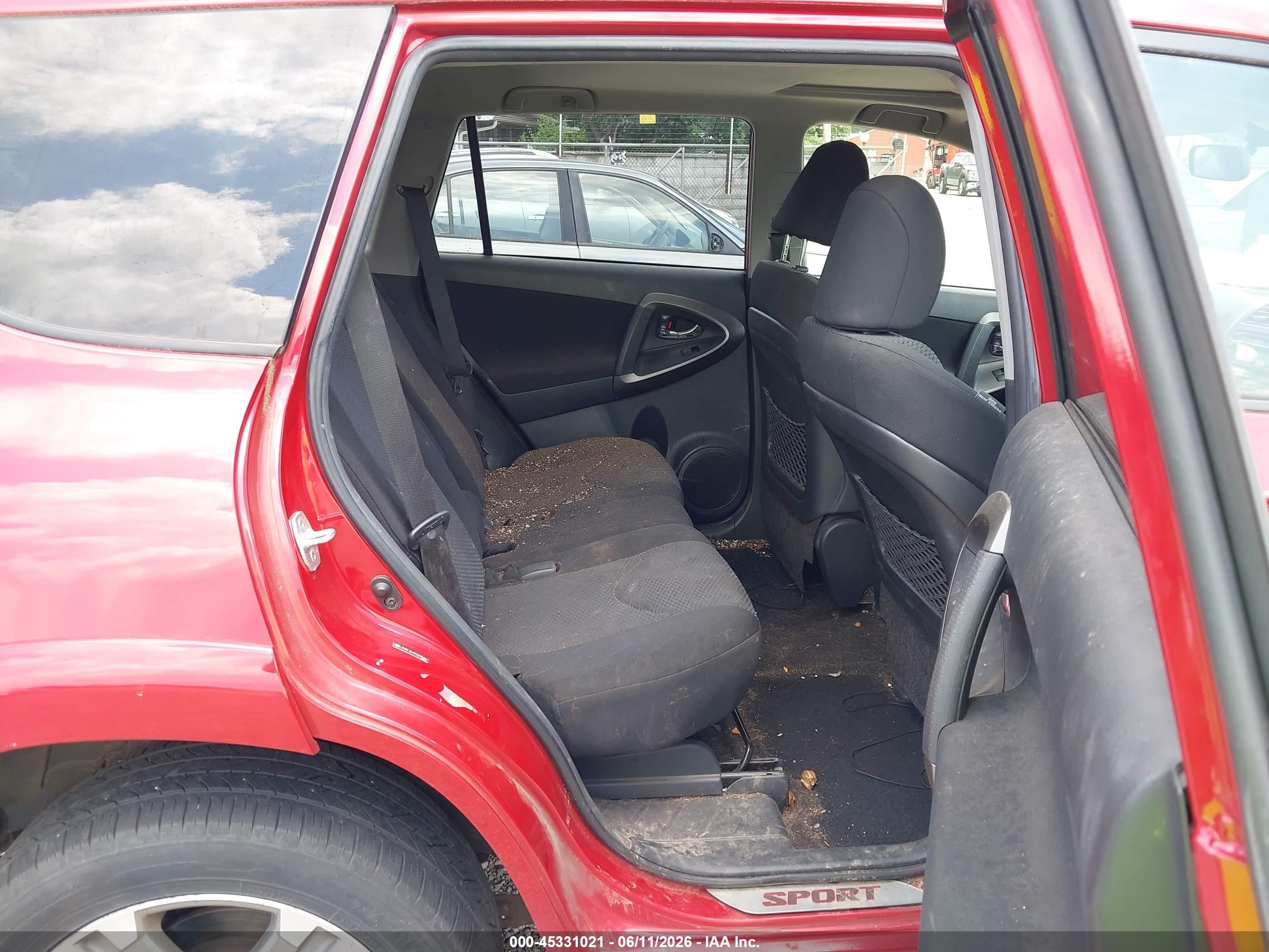 2012 Toyota Rav4 Sport Red vin: JTMRF4DV9C5055461
