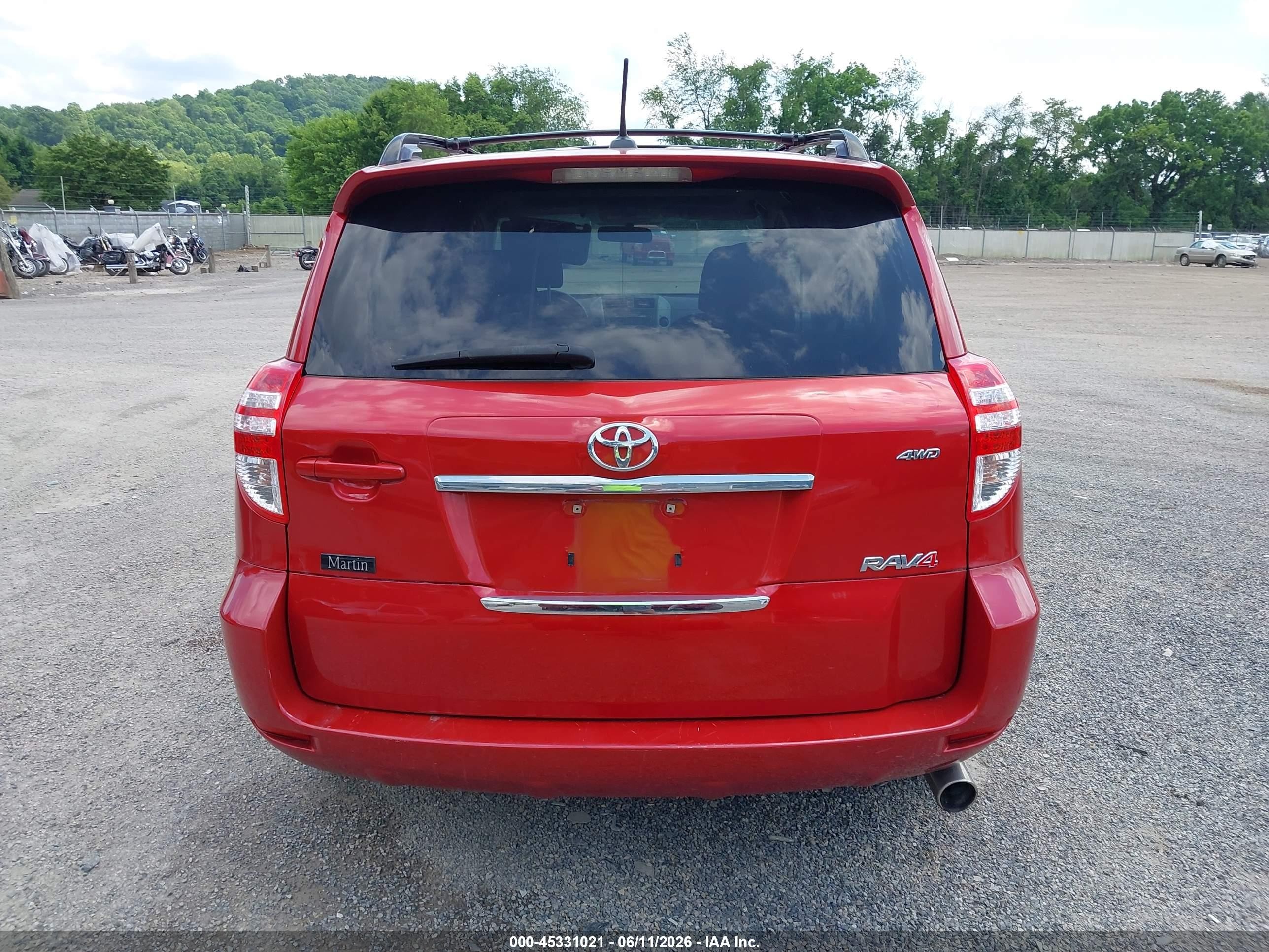2012 Toyota Rav4 Sport Red vin: JTMRF4DV9C5055461