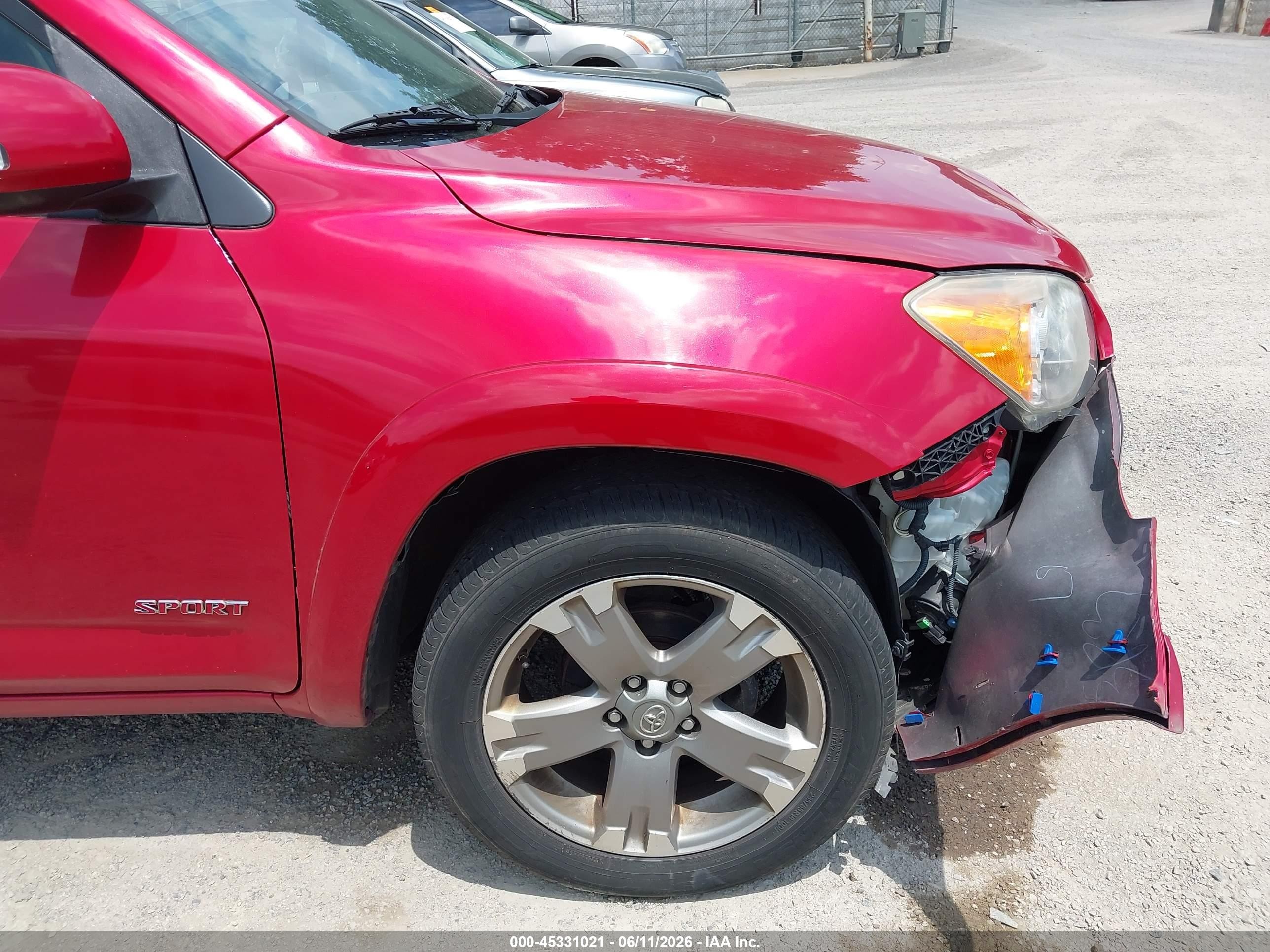 2012 Toyota Rav4 Sport Red vin: JTMRF4DV9C5055461