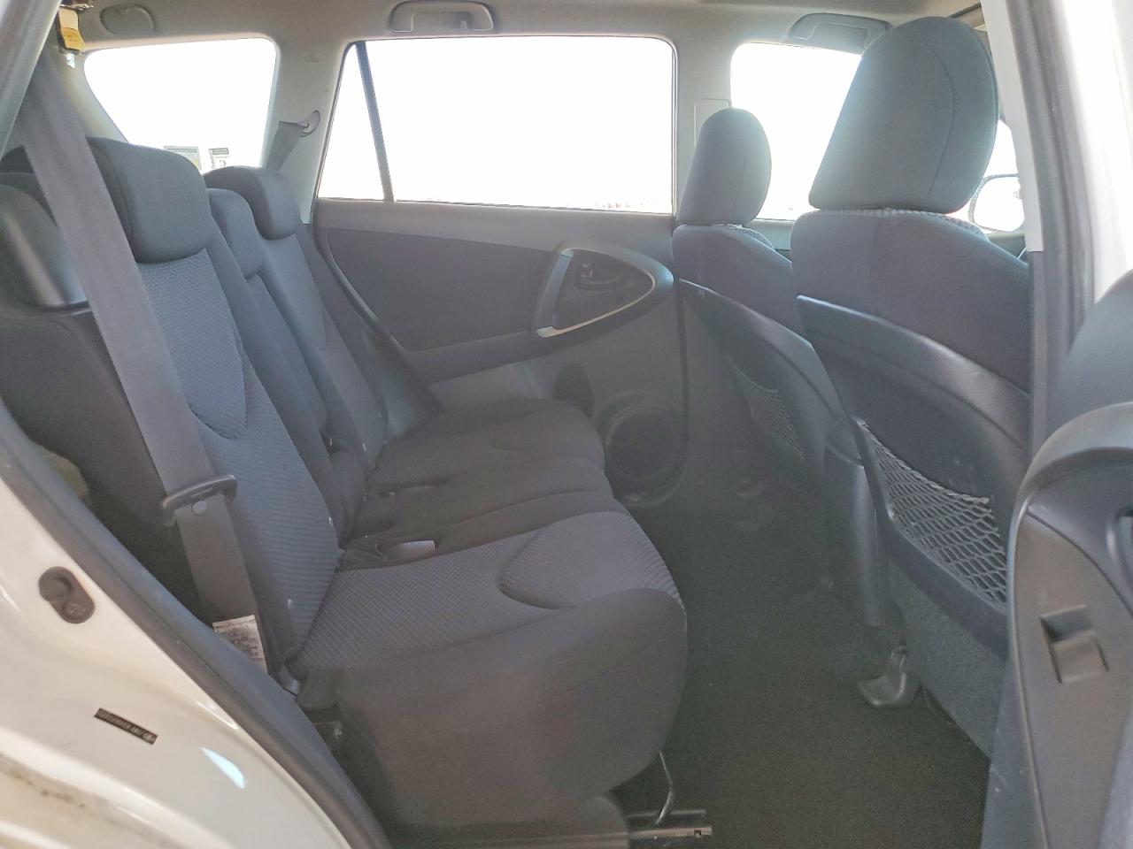 2010 Toyota Rav4 Sports White vin: JTMRF4DVXAD024450