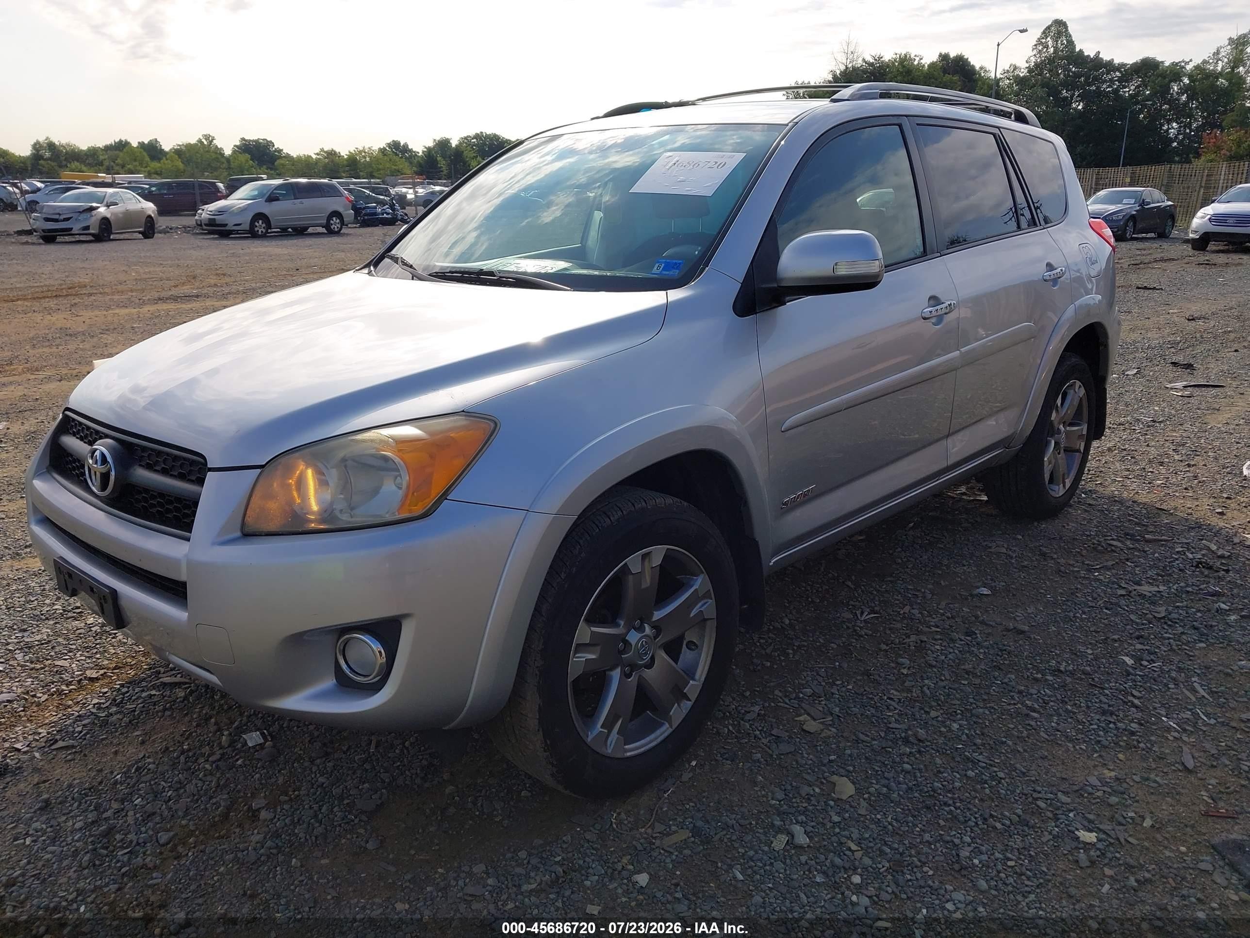 2011 Toyota Rav4 Sport Silver vin: JTMRF4DVXB5038523