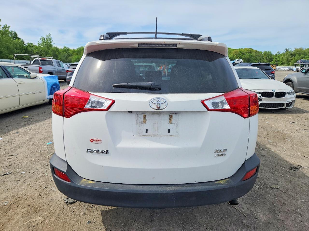 2013 Toyota Rav4 Xle White vin: JTMRFREV0D5010731