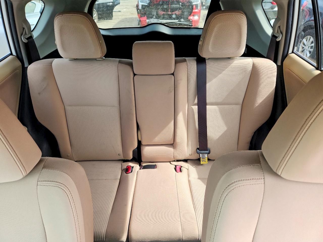 2013 Toyota Rav4 Xle White vin: JTMRFREV0D5010731