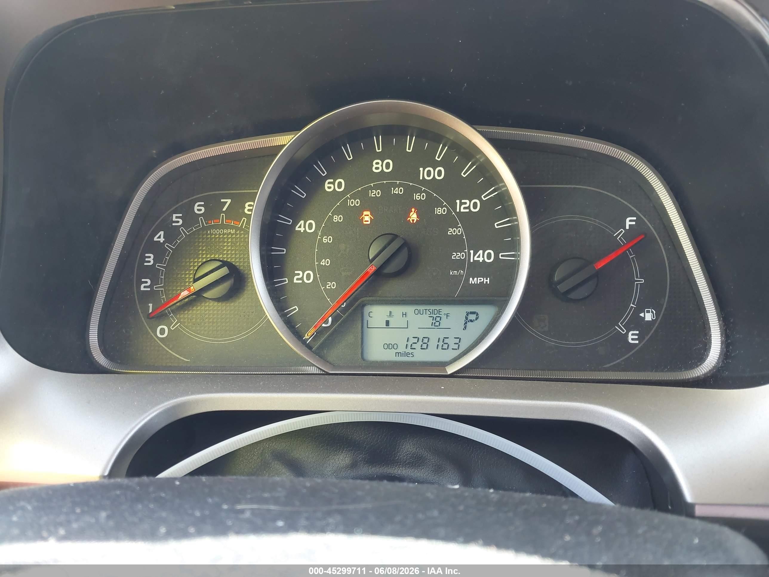 2013 Toyota Rav4 Xle Red vin: JTMRFREV0DD024800