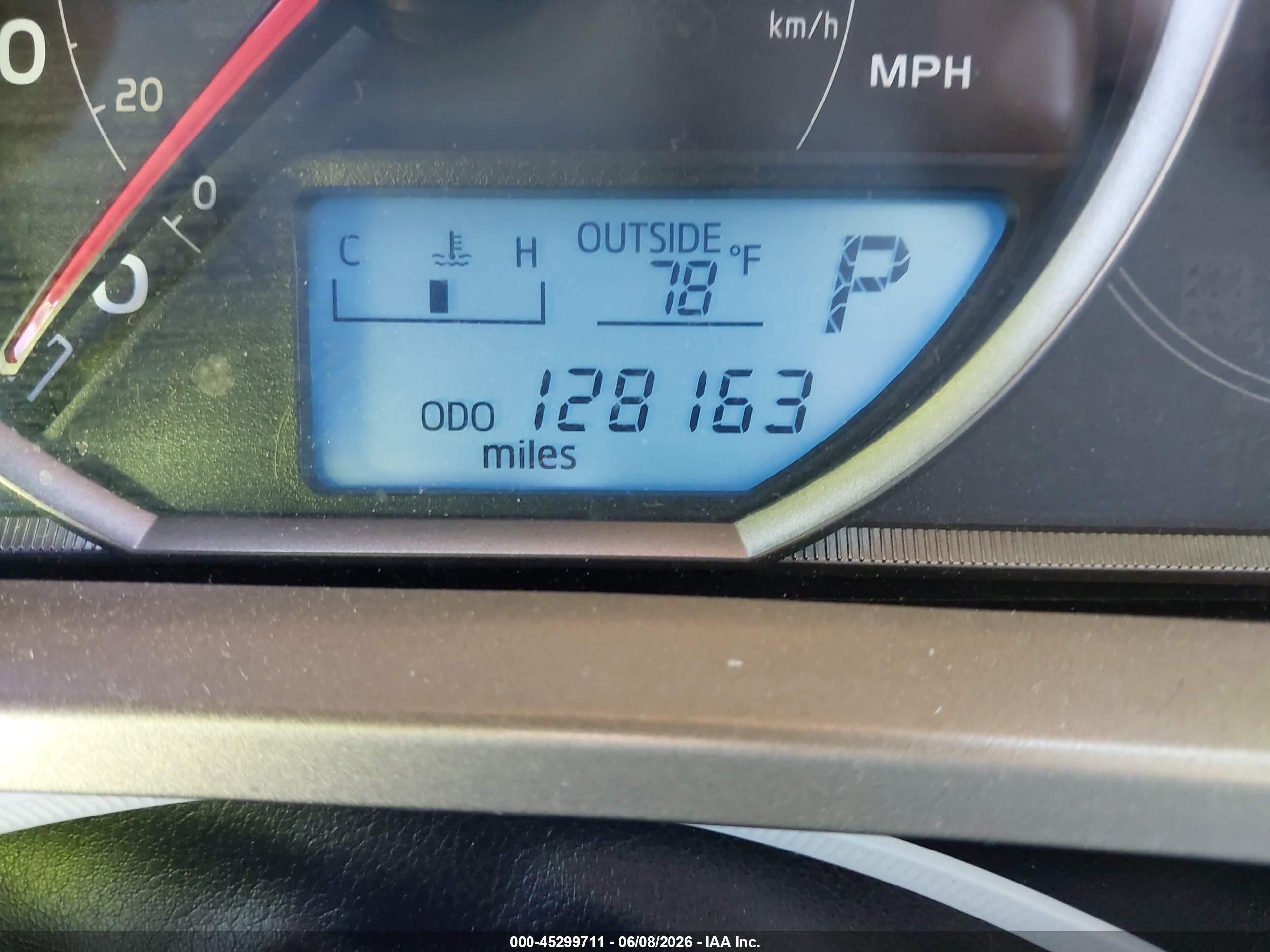 2013 Toyota Rav4 Xle Red vin: JTMRFREV0DD024800