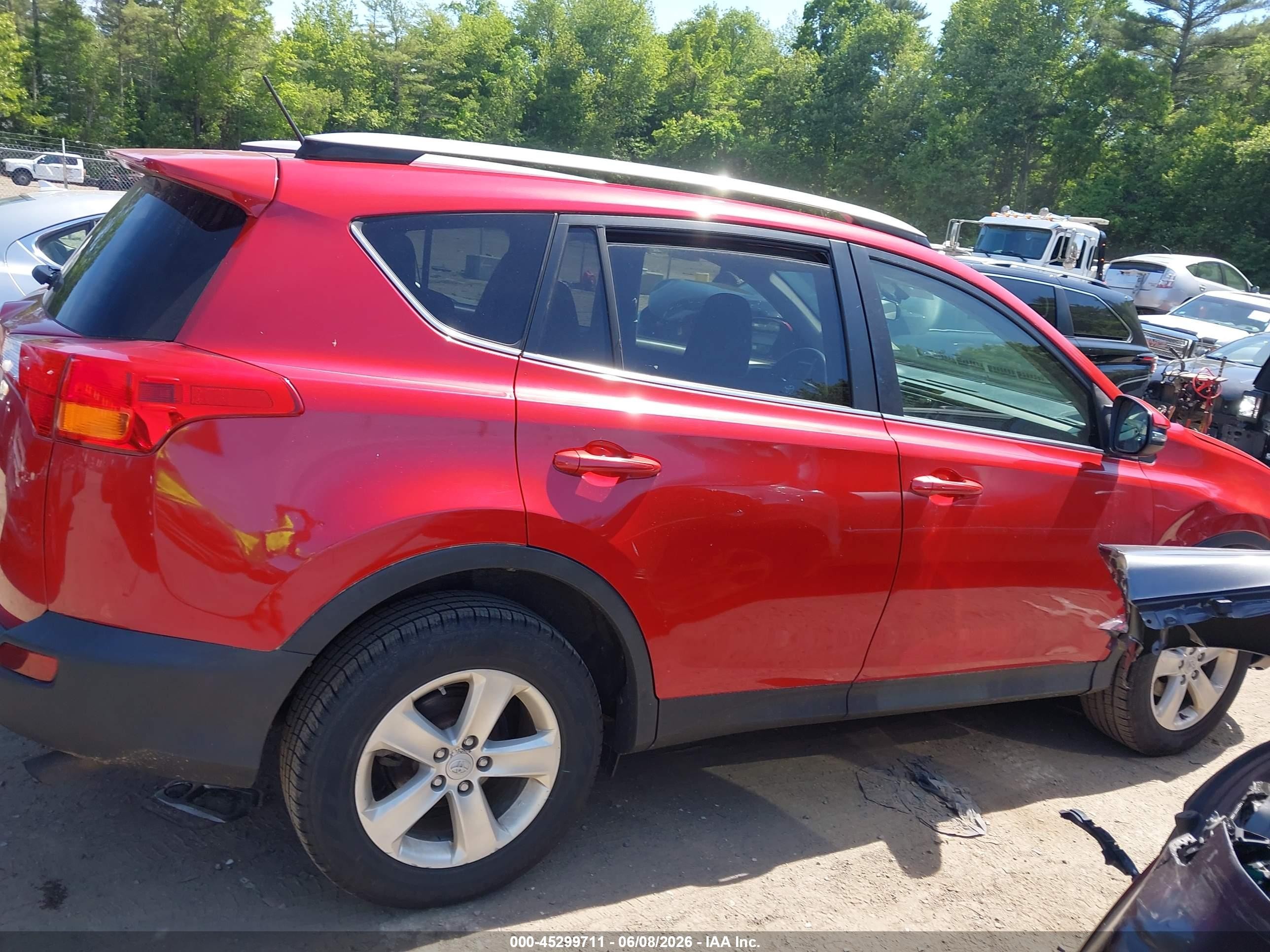 2013 Toyota Rav4 Xle Red vin: JTMRFREV0DD024800