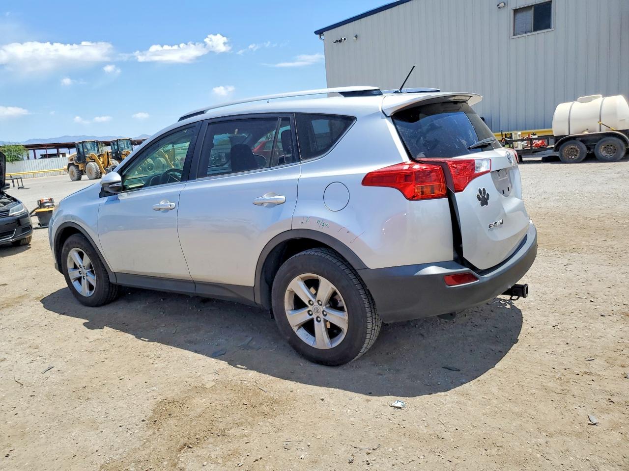 2013 Toyota Rav4 Xle Silver vin: JTMRFREV0DD031634