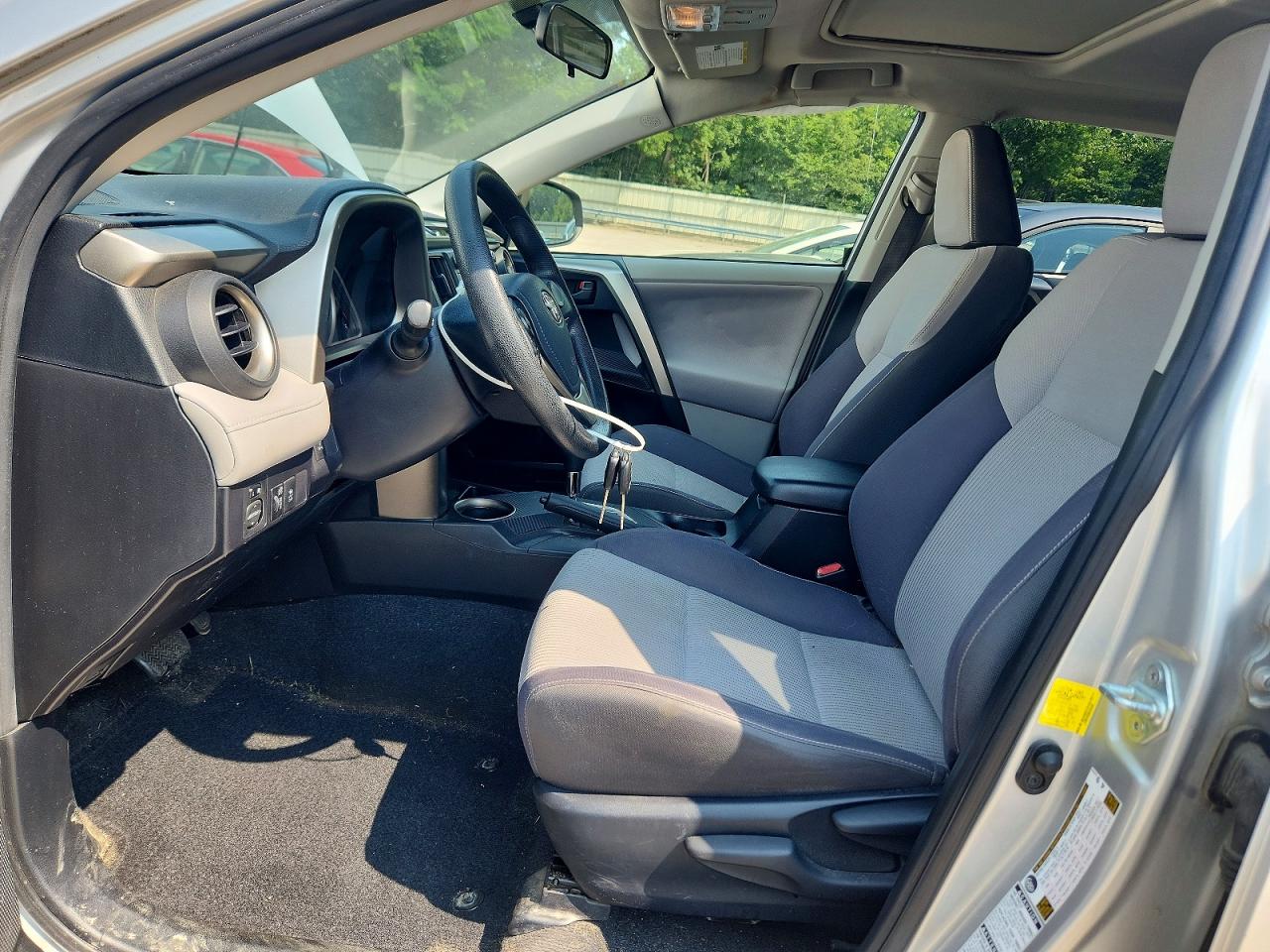 2013 Toyota Rav4 Xle Серебряный vin: JTMRFREV0DD034307
