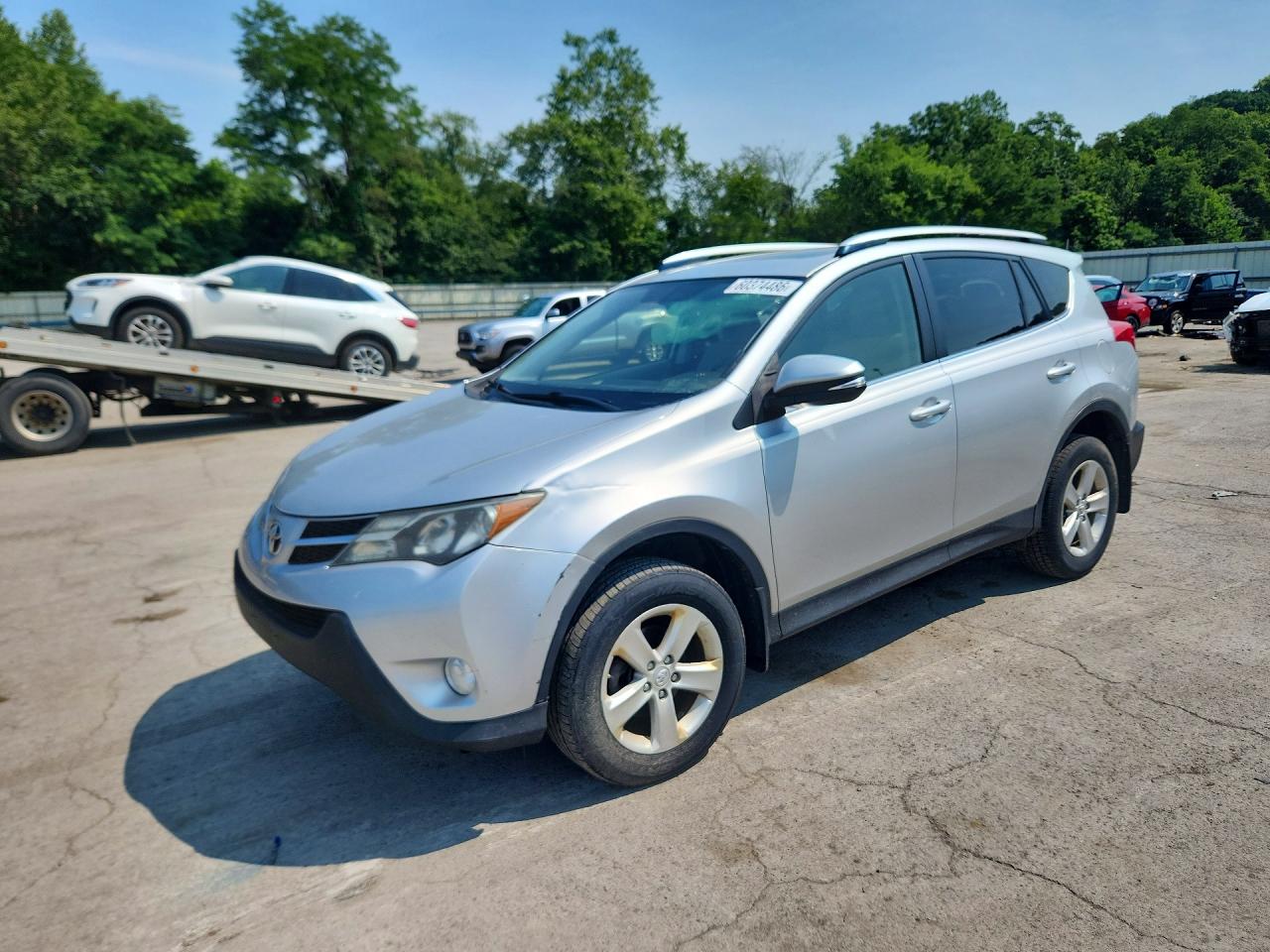 2013 Toyota Rav4 Xle Серебряный vin: JTMRFREV0DD034307