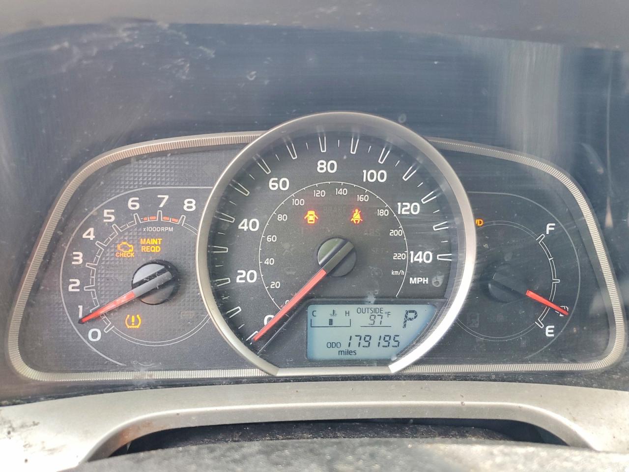 2013 Toyota Rav4 Xle Silver vin: JTMRFREV0DD044643