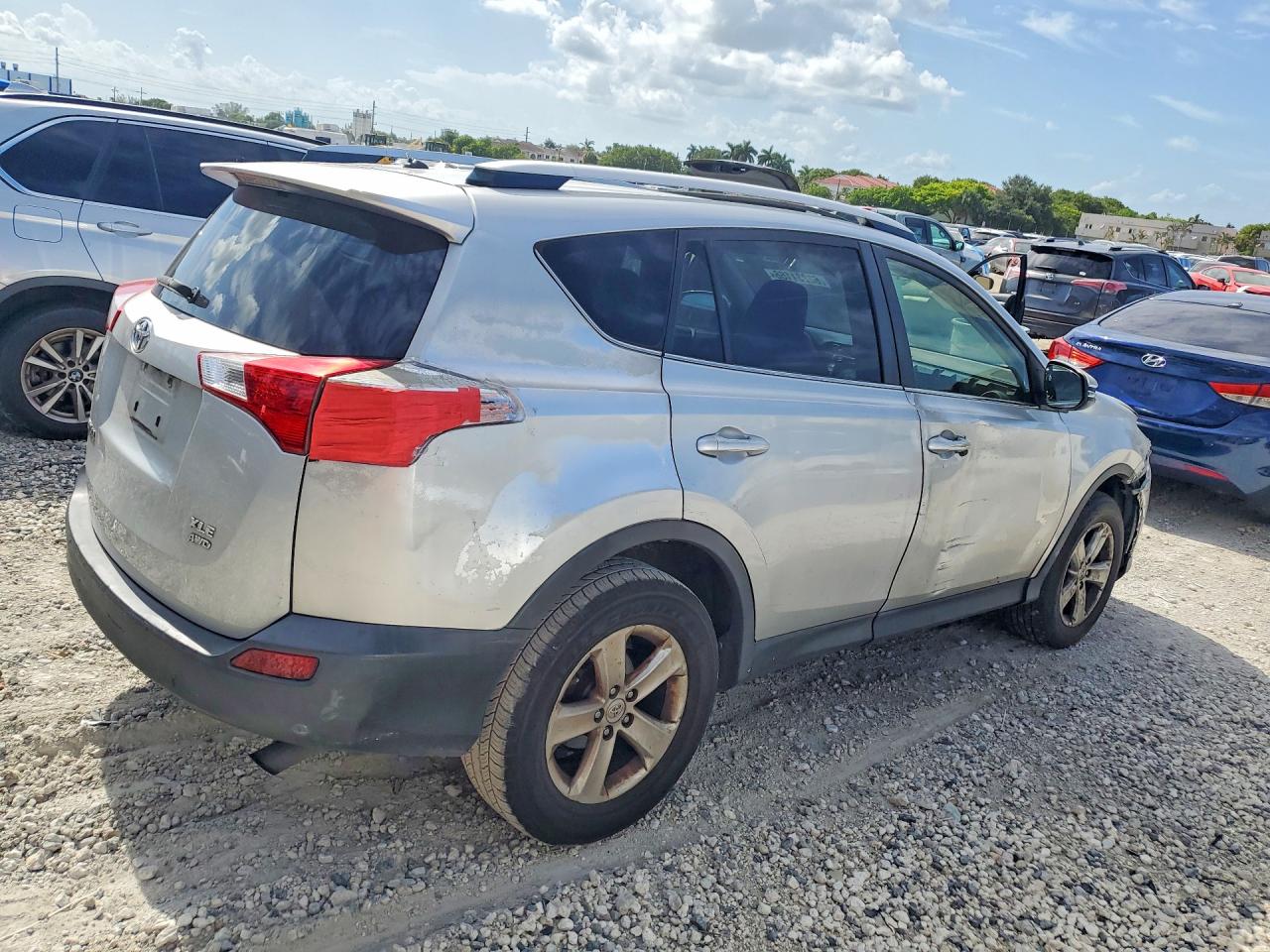 2013 Toyota Rav4 Xle Silver vin: JTMRFREV0DD044643
