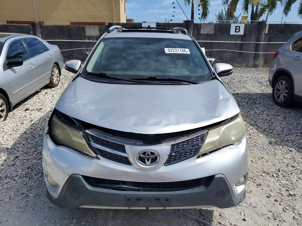 2013 Toyota Rav4 Xle Silver vin: JTMRFREV0DD044643