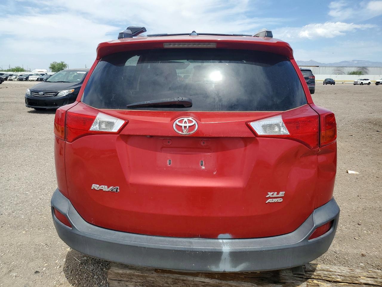2014 Toyota Rav4 Xle Red vin: JTMRFREV0ED050878