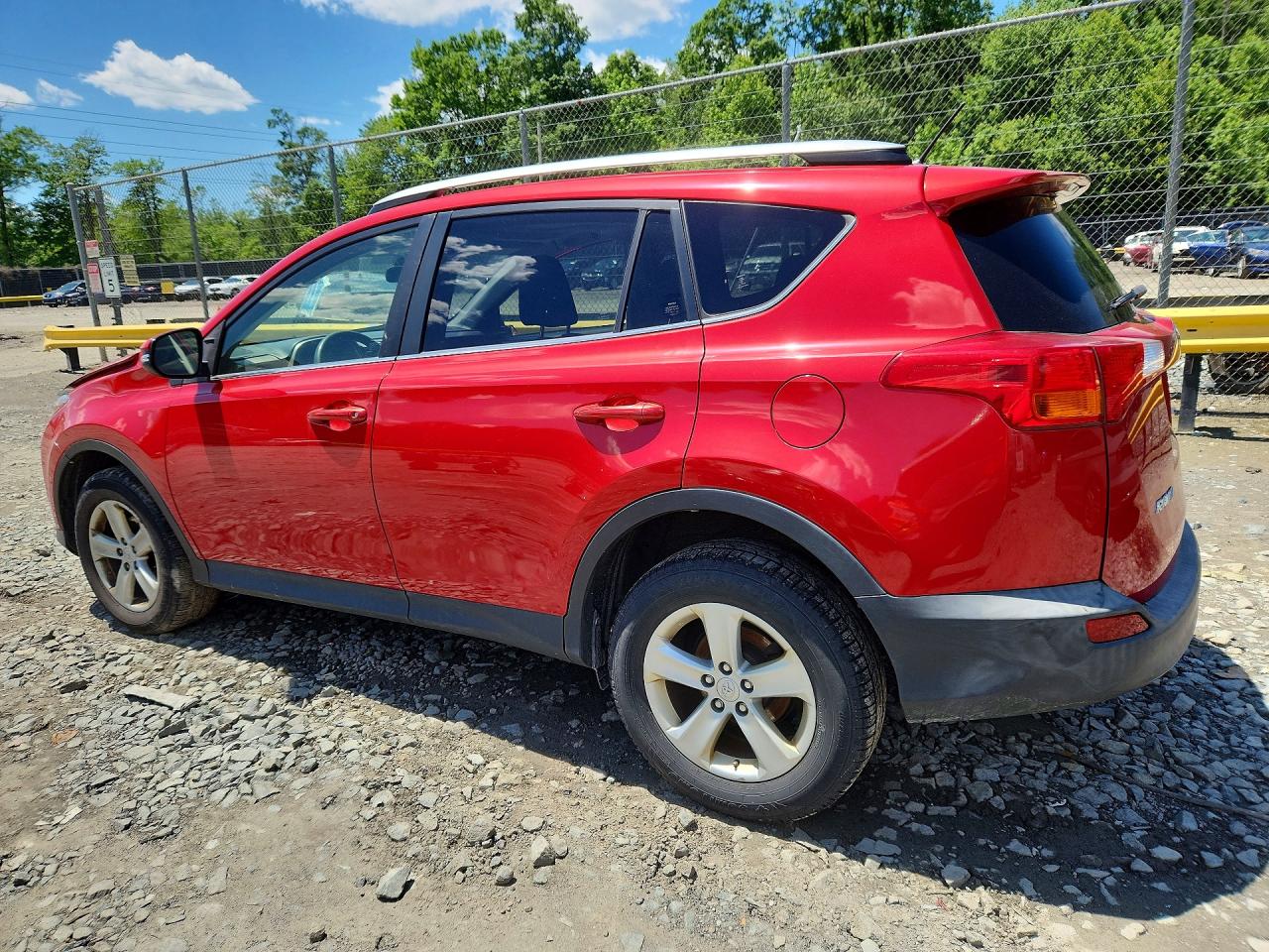 2014 Toyota Rav4 Xle Red vin: JTMRFREV0ED083668