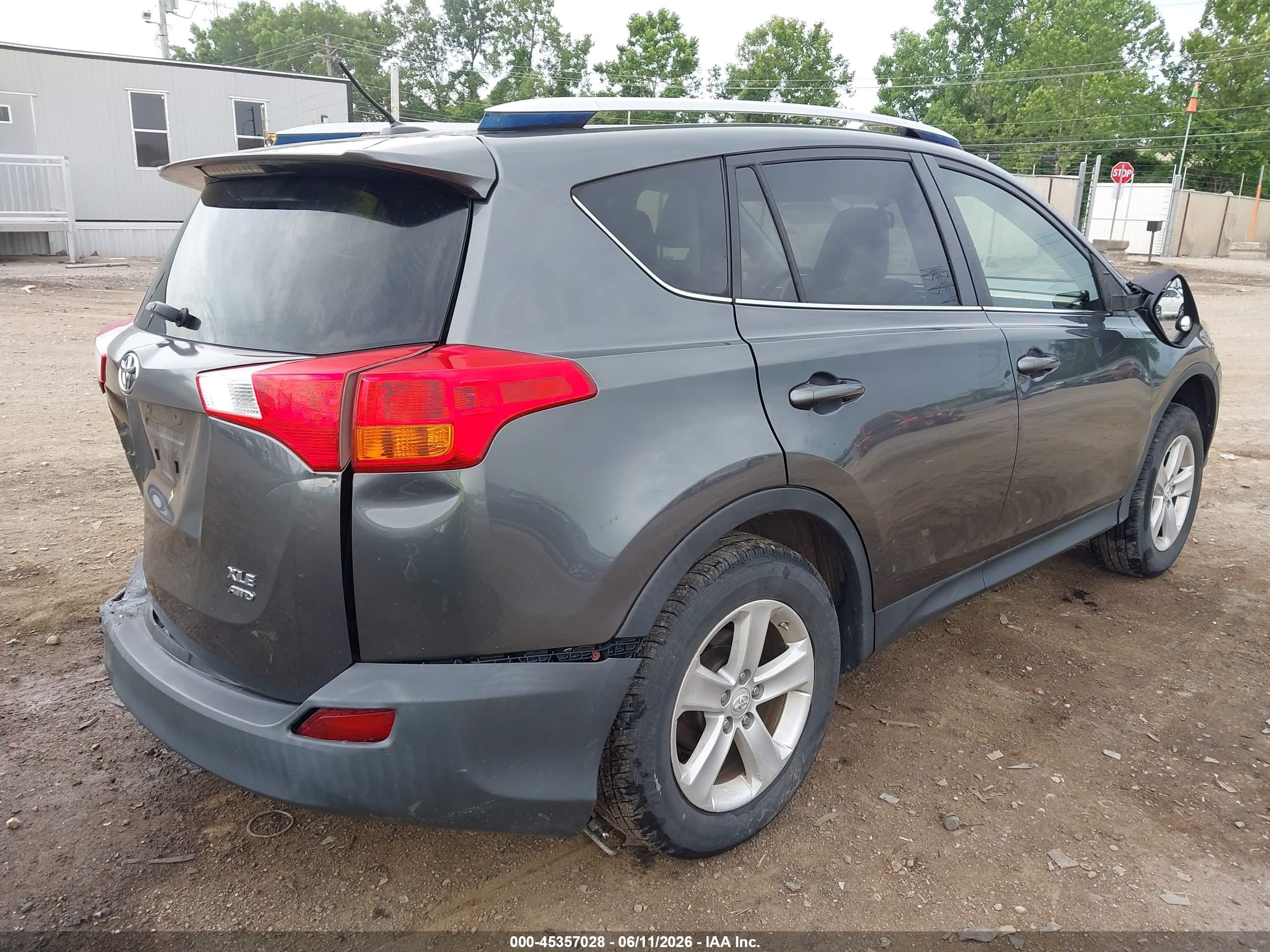 2014 Toyota Rav4 Xle Gray vin: JTMRFREV0ED084366