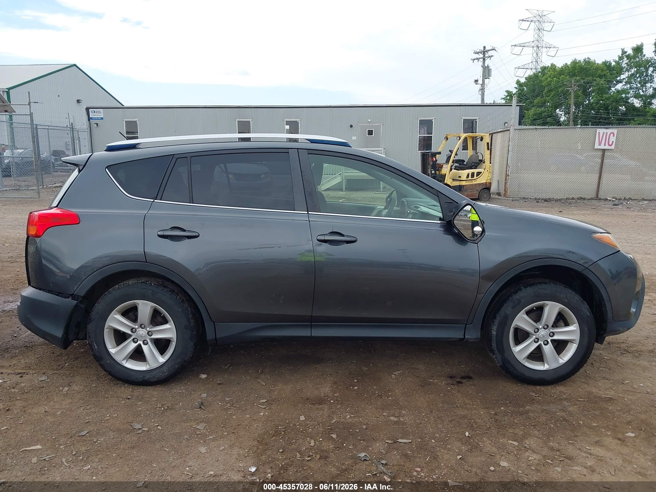 2014 Toyota Rav4 Xle Gray vin: JTMRFREV0ED084366