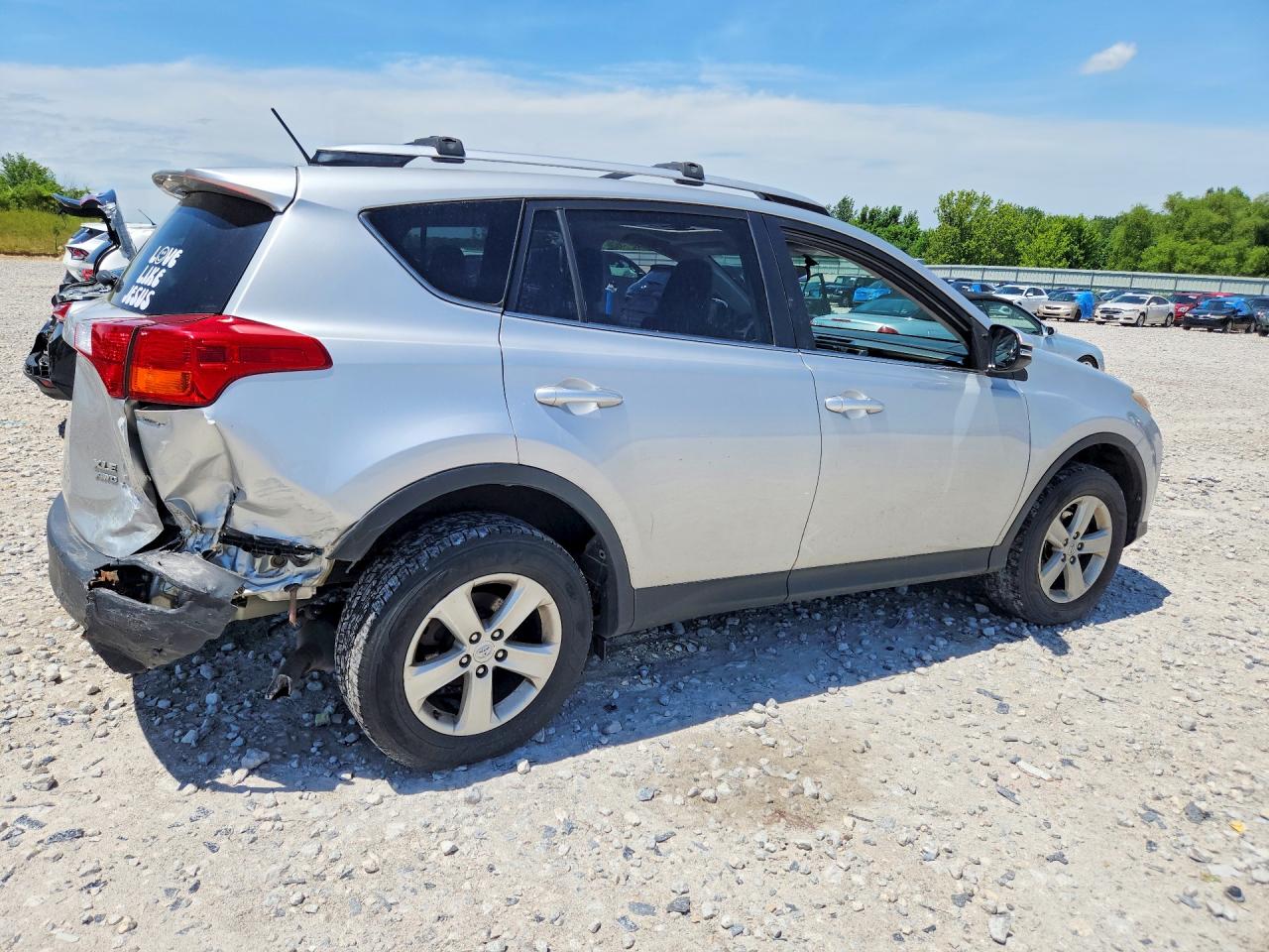 2014 Toyota Rav4 Xle Silver vin: JTMRFREV0EJ011936