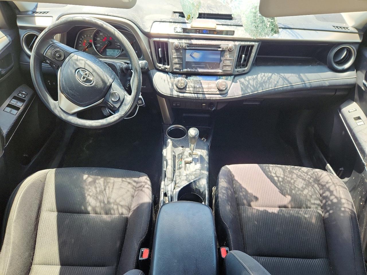 2015 Toyota Rav4 Xle Brown vin: JTMRFREV0FD134054
