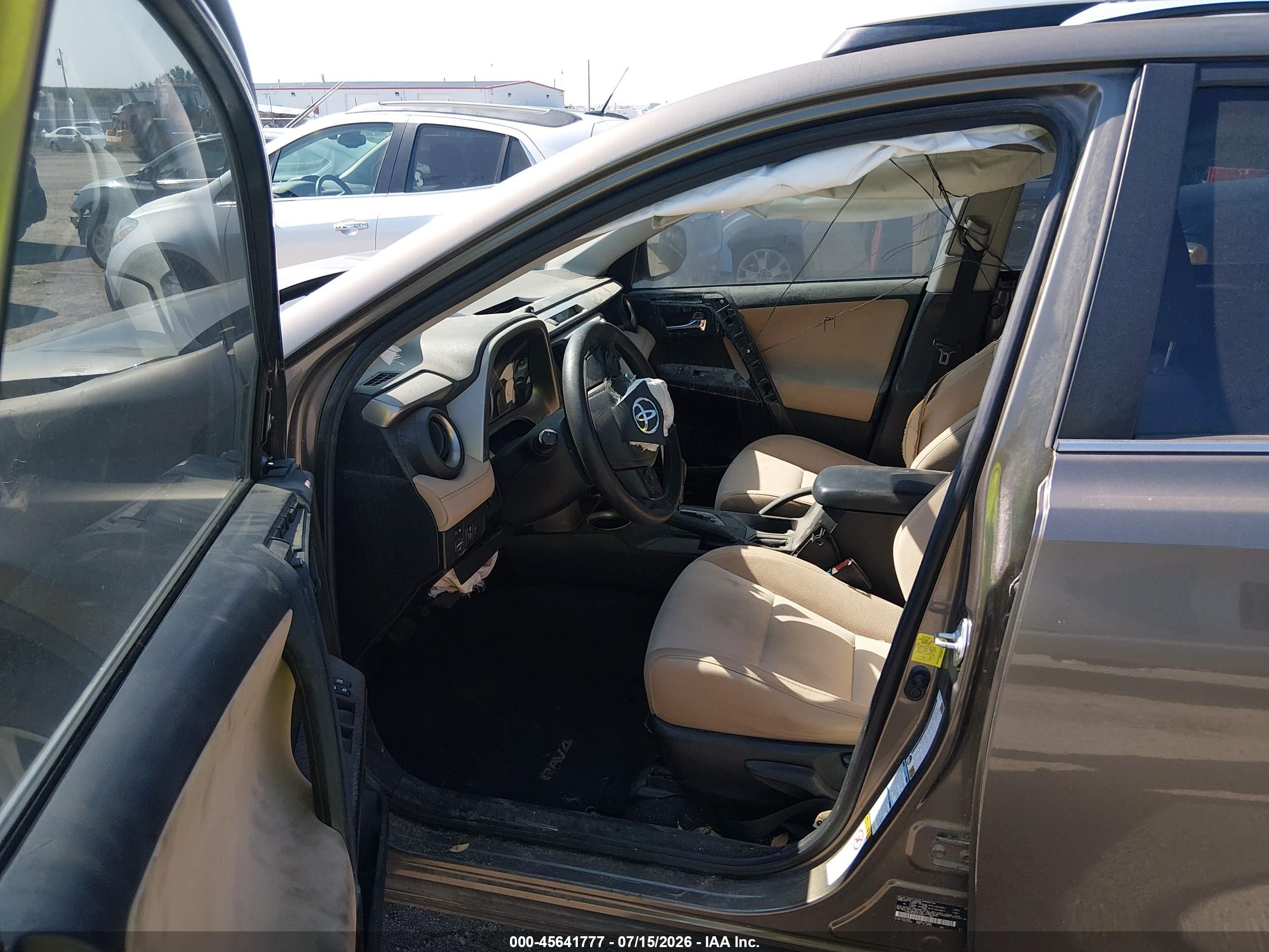 2015 Toyota Rav4 Xle Beige vin: JTMRFREV0FD137827