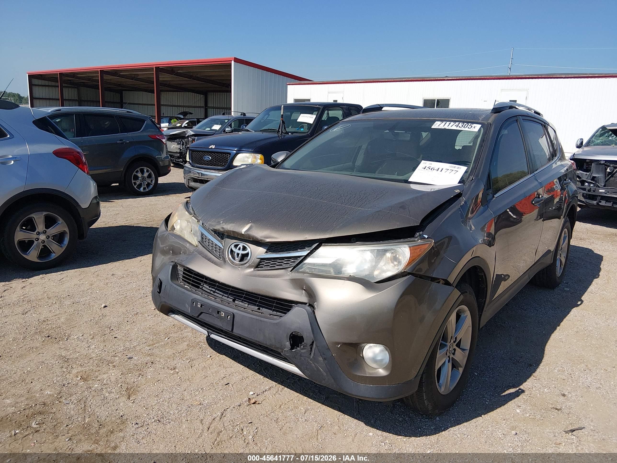2015 Toyota Rav4 Xle Beige vin: JTMRFREV0FD137827