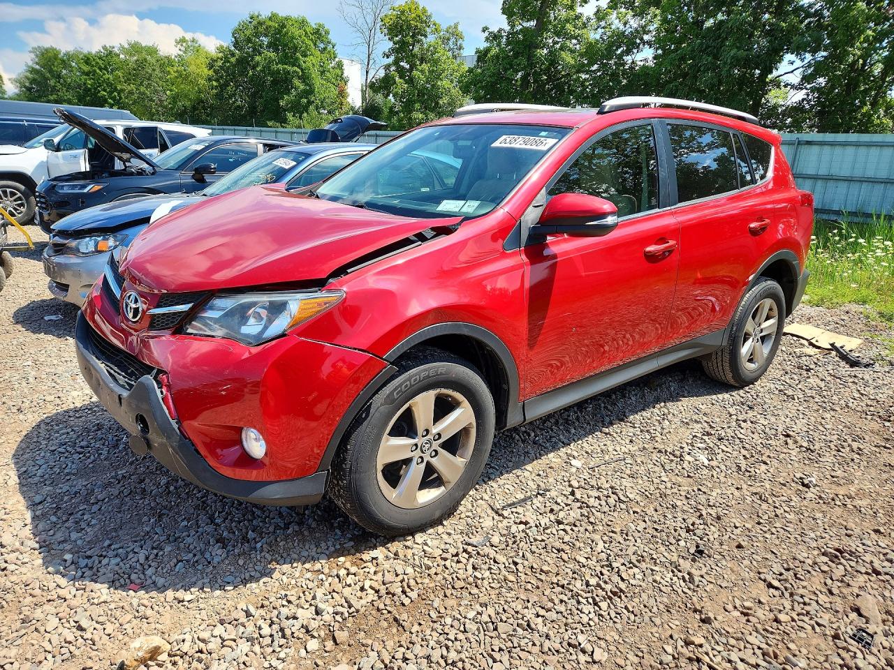 2015 Toyota Rav4 Xle Red vin: JTMRFREV0FD147841