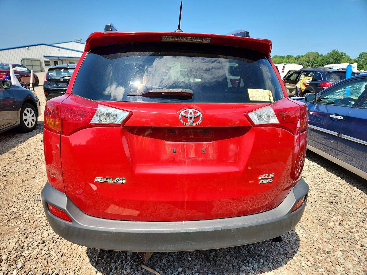 2015 Toyota Rav4 Xle Red vin: JTMRFREV0FD147841